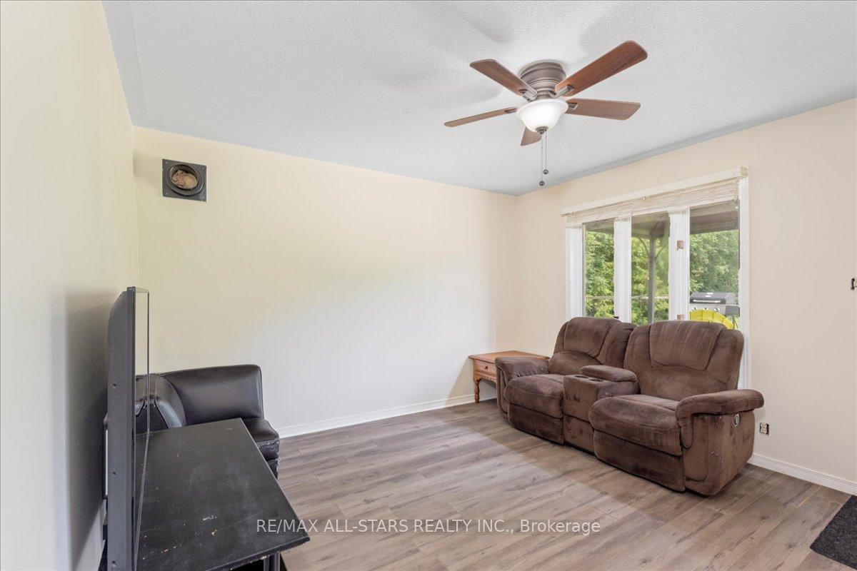 Photo 13 of 535 George Street, Brock, Beaverton — HOMEH