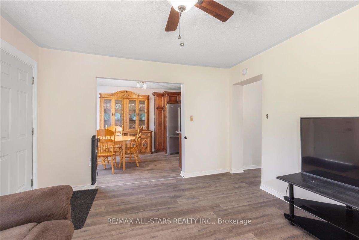 Photo 15 of 535 George Street, Brock, Beaverton — HOMEH