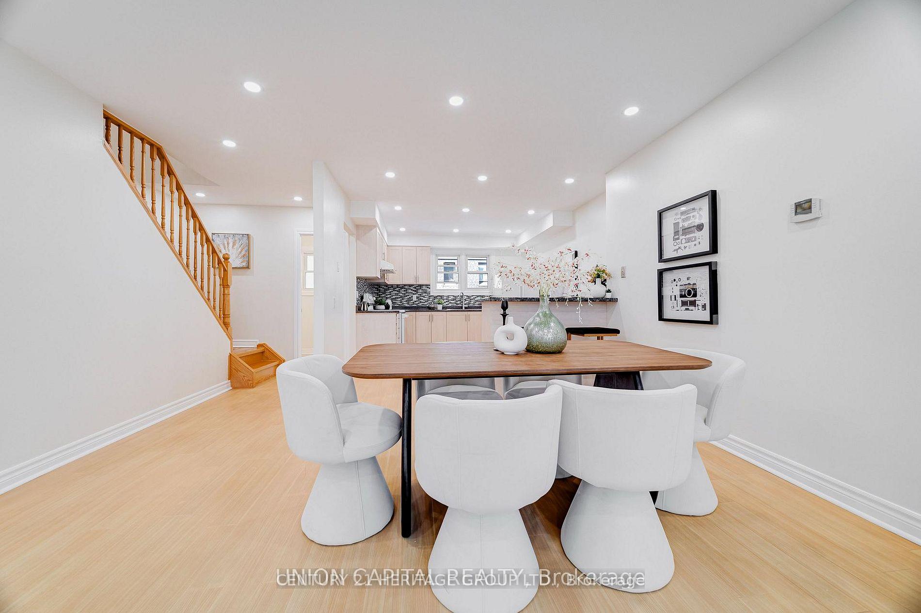 Photo 9 of Unit 56, 43 Purple Sageway, North York, Hillcrest Village — HOMEH