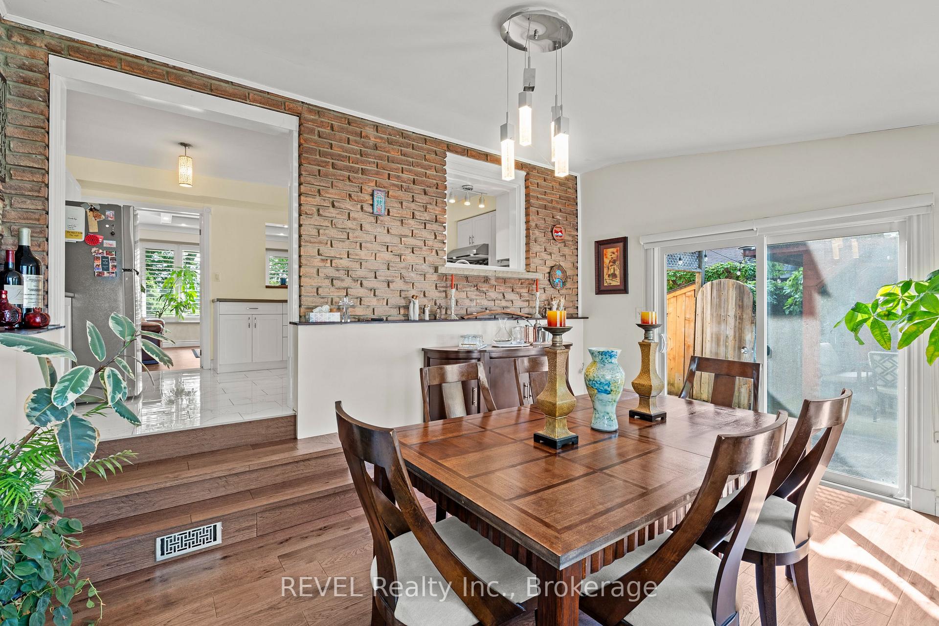 Photo 12 of 28 Black Knight Road, St. Catharines, Lakeport — HOMEH