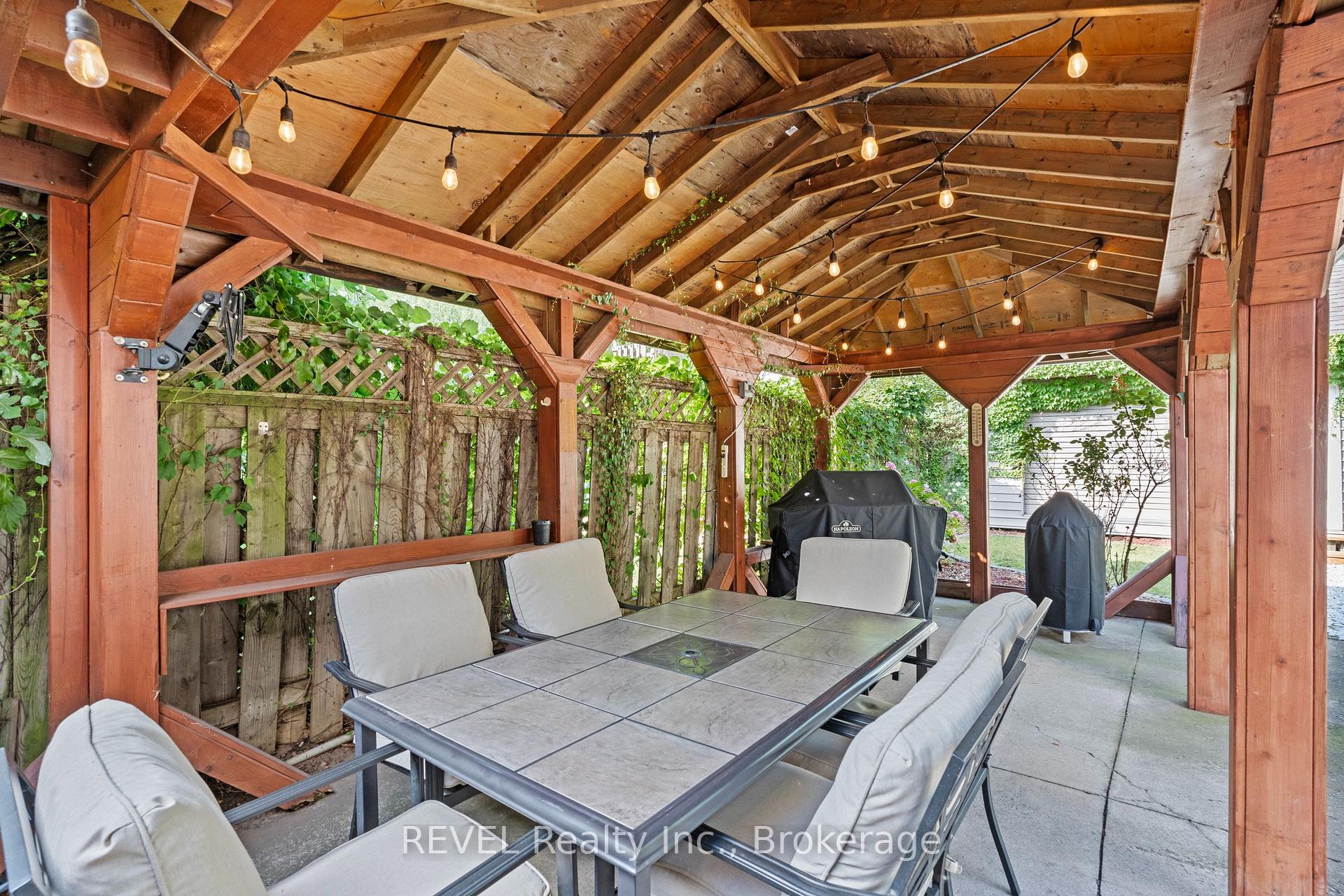 Photo 28 of 28 Black Knight Road, St. Catharines, Lakeport — HOMEH