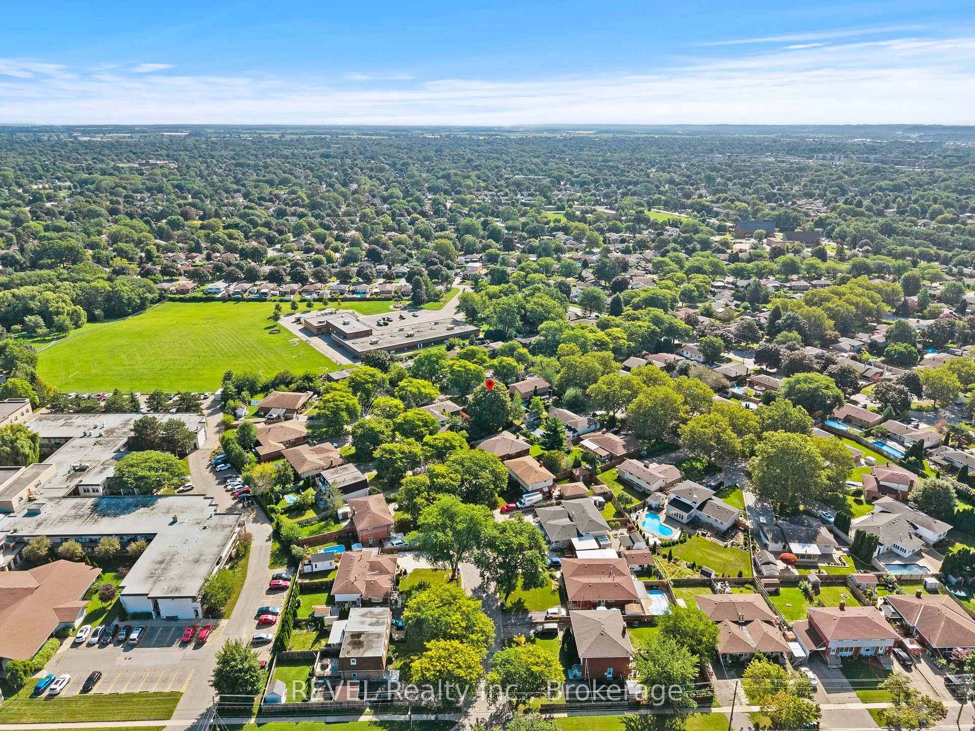 Photo 38 of 28 Black Knight Road, St. Catharines, Lakeport — HOMEH