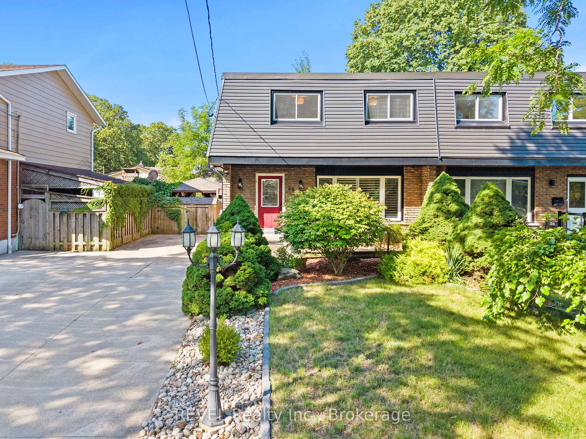 Photo 45 of 28 Black Knight Road, St. Catharines, Lakeport — HOMEH