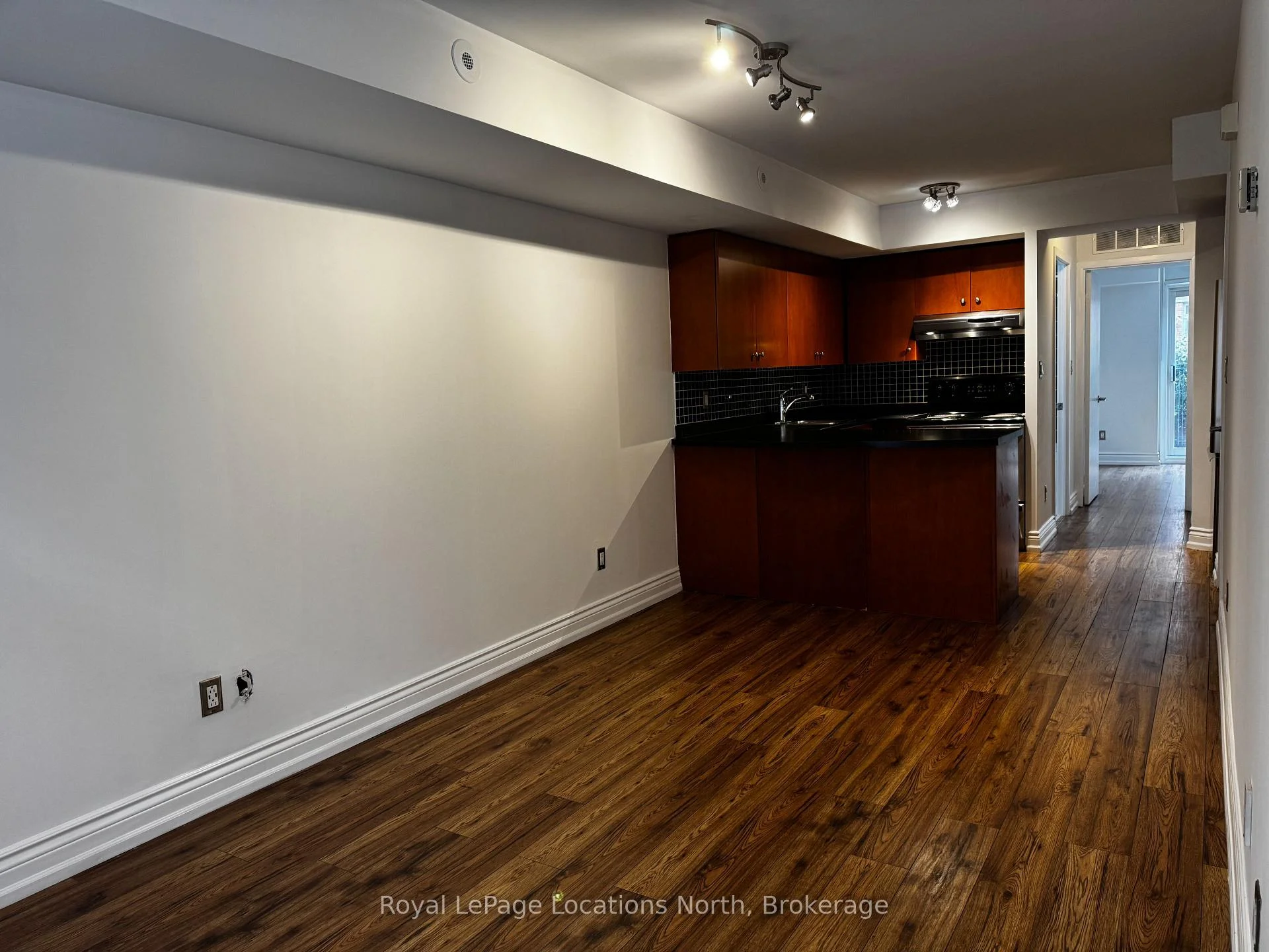 Photo 6 of Unit 211, 415 Jarvis Street, Toronto, Cabbagetown-South St. James Town — HOMEH