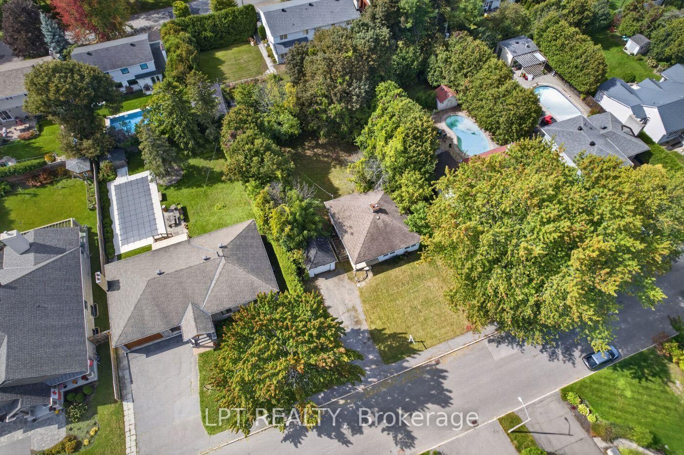 Photo 12 of 868 Mountainview Avenue, Ottawa, Whitehaven — HOMEH