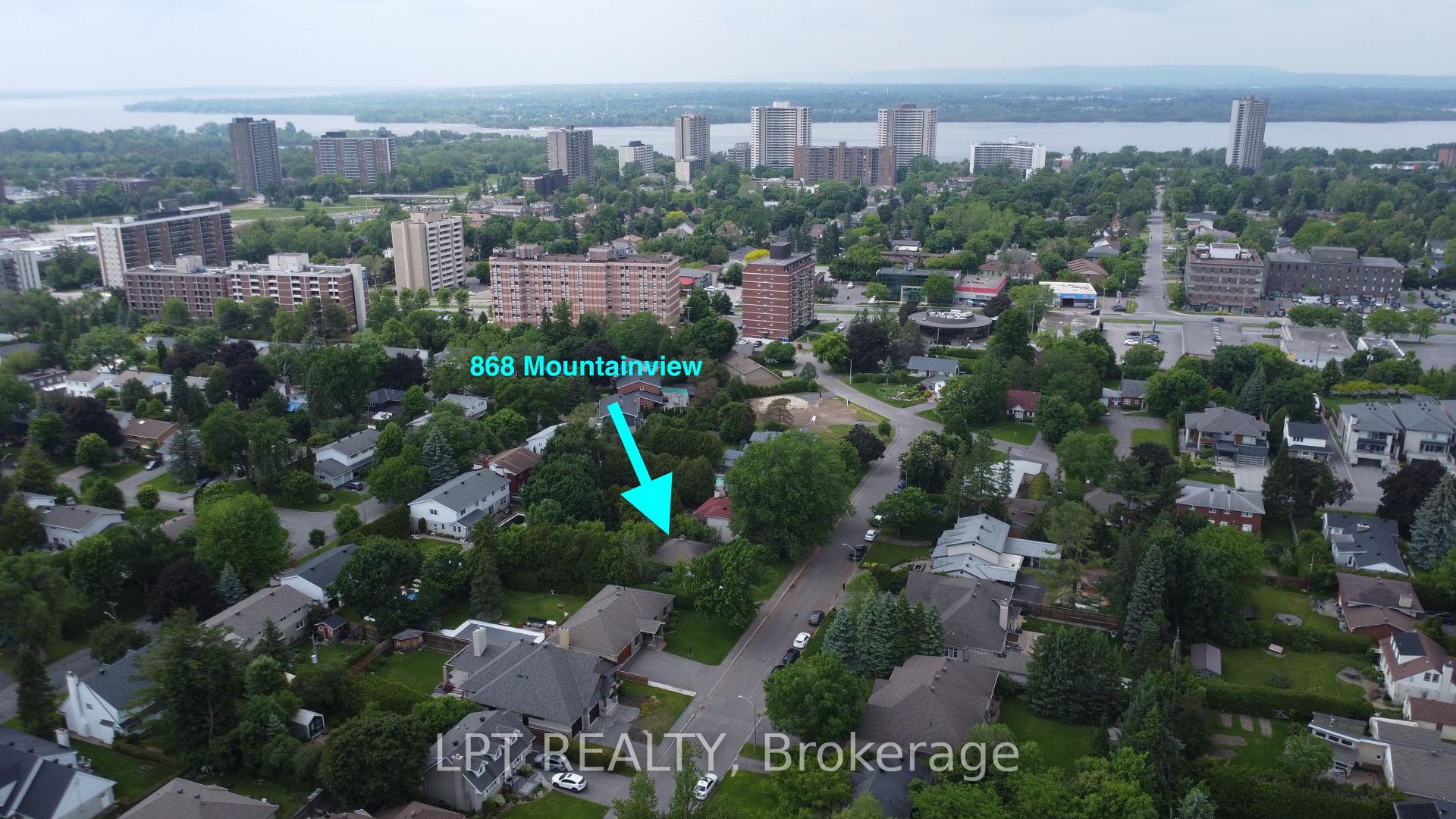 Photo 15 of 868 Mountainview Avenue, Ottawa, Whitehaven — HOMEH