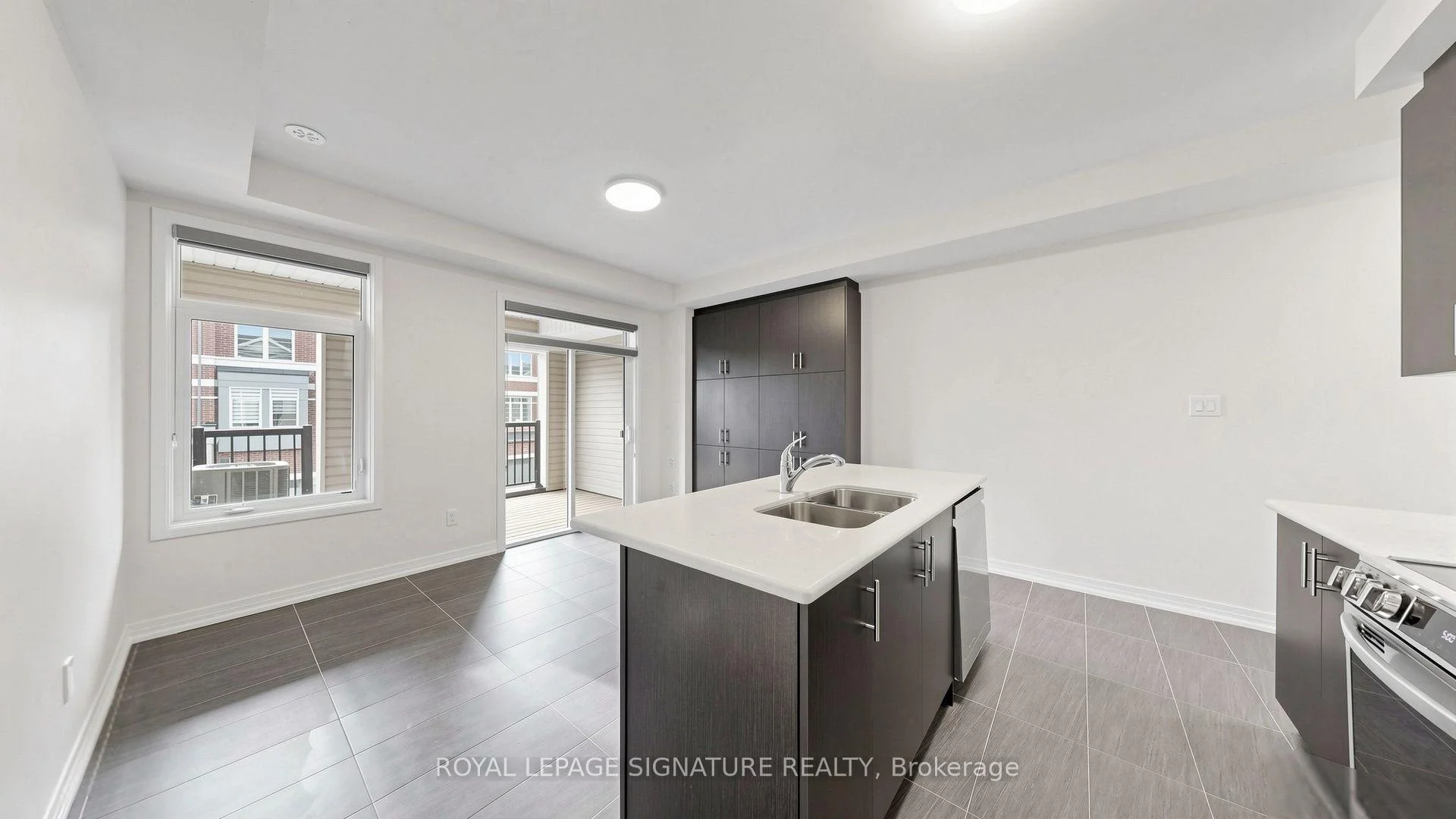Photo 2 of 65 Carneros Way, Markham, Cedar Grove — HOMEH