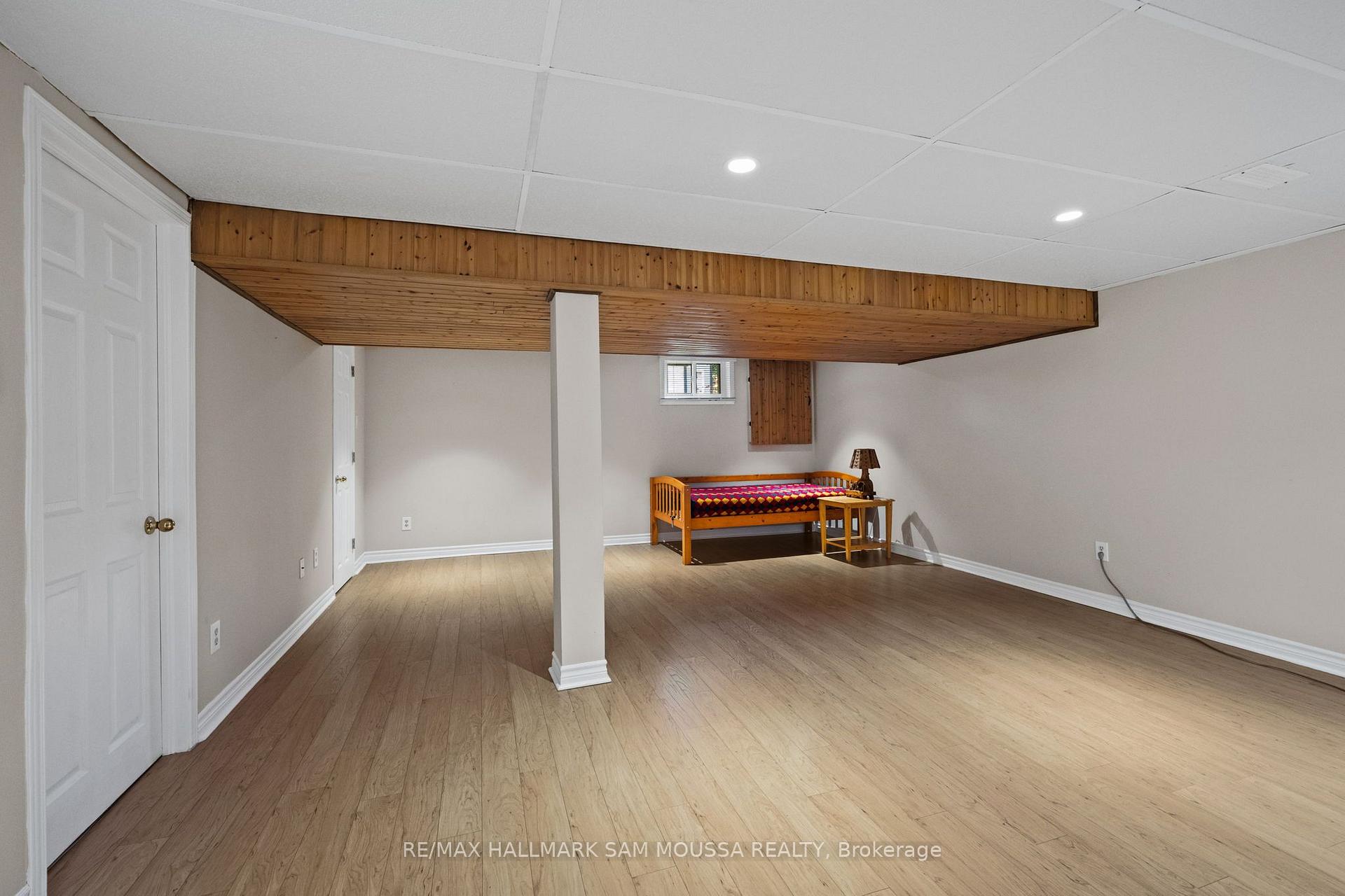 Photo 27 of 35 Ballantrae Way, Ottawa, Kanata - Glencairn/Hazeldean — HOMEH