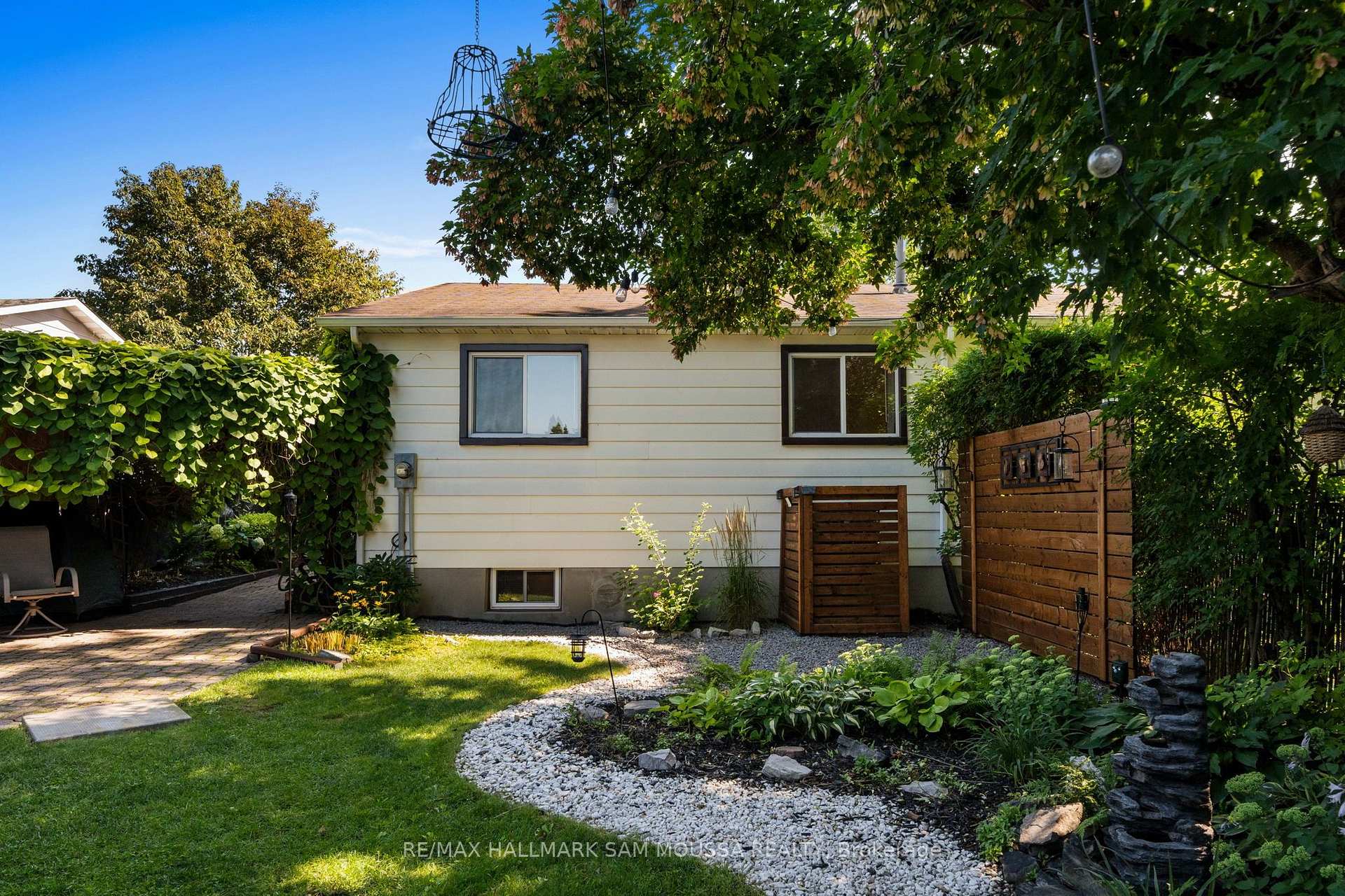 Photo 38 of 35 Ballantrae Way, Ottawa, Kanata - Glencairn/Hazeldean — HOMEH