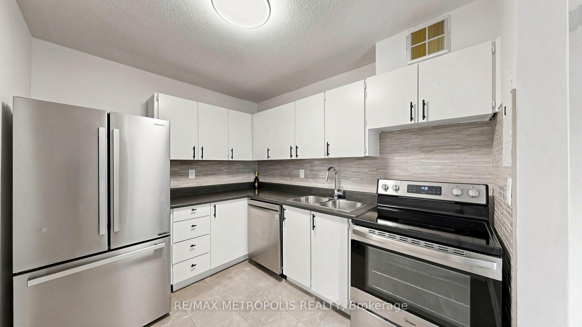 Photo 24 of Unit 310, 1100 Caven Street, Mississauga, Lakeview — HOMEH