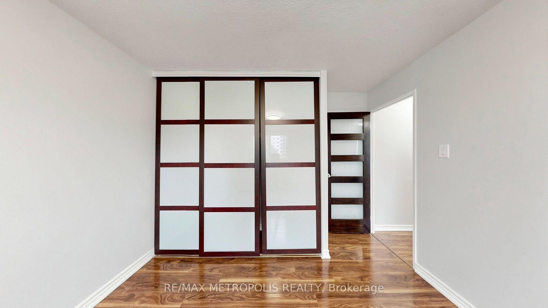 Photo 31 of Unit 310, 1100 Caven Street, Mississauga, Lakeview — HOMEH