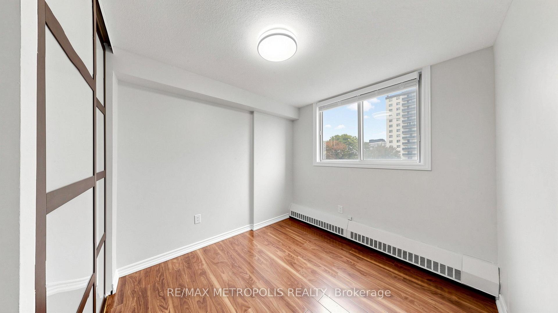 Photo 32 of Unit 310, 1100 Caven Street, Mississauga, Lakeview — HOMEH
