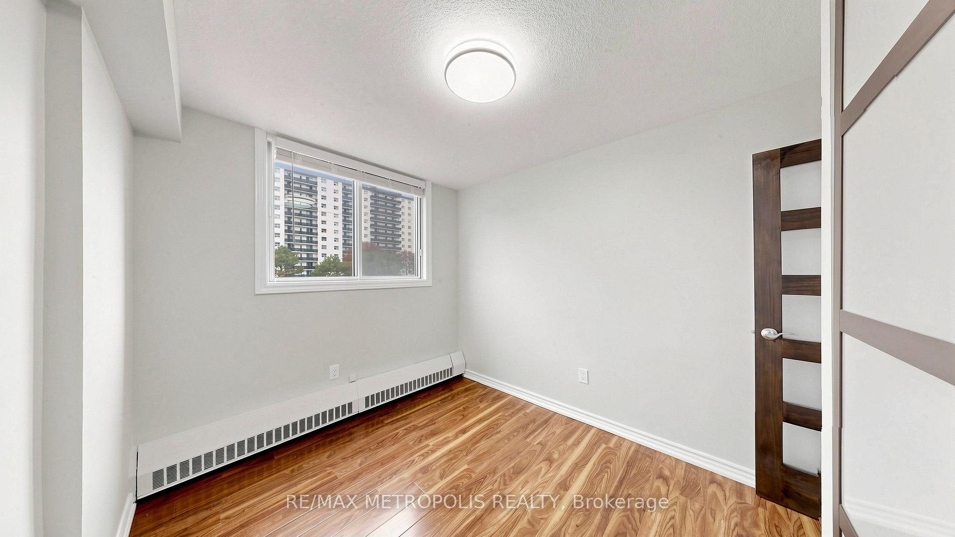 Photo 34 of Unit 310, 1100 Caven Street, Mississauga, Lakeview — HOMEH