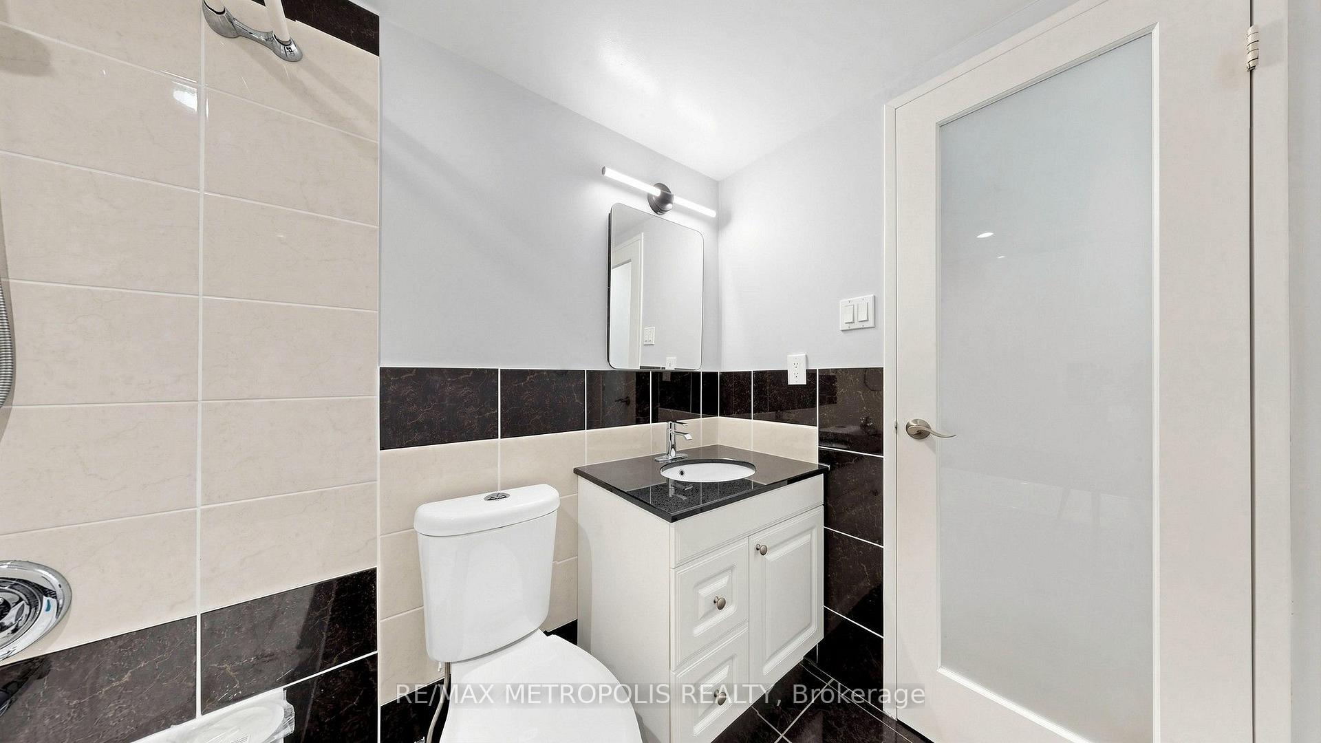 Photo 38 of Unit 310, 1100 Caven Street, Mississauga, Lakeview — HOMEH