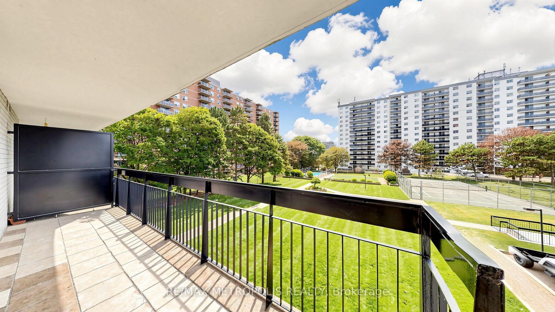 Photo 44 of Unit 310, 1100 Caven Street, Mississauga, Lakeview — HOMEH