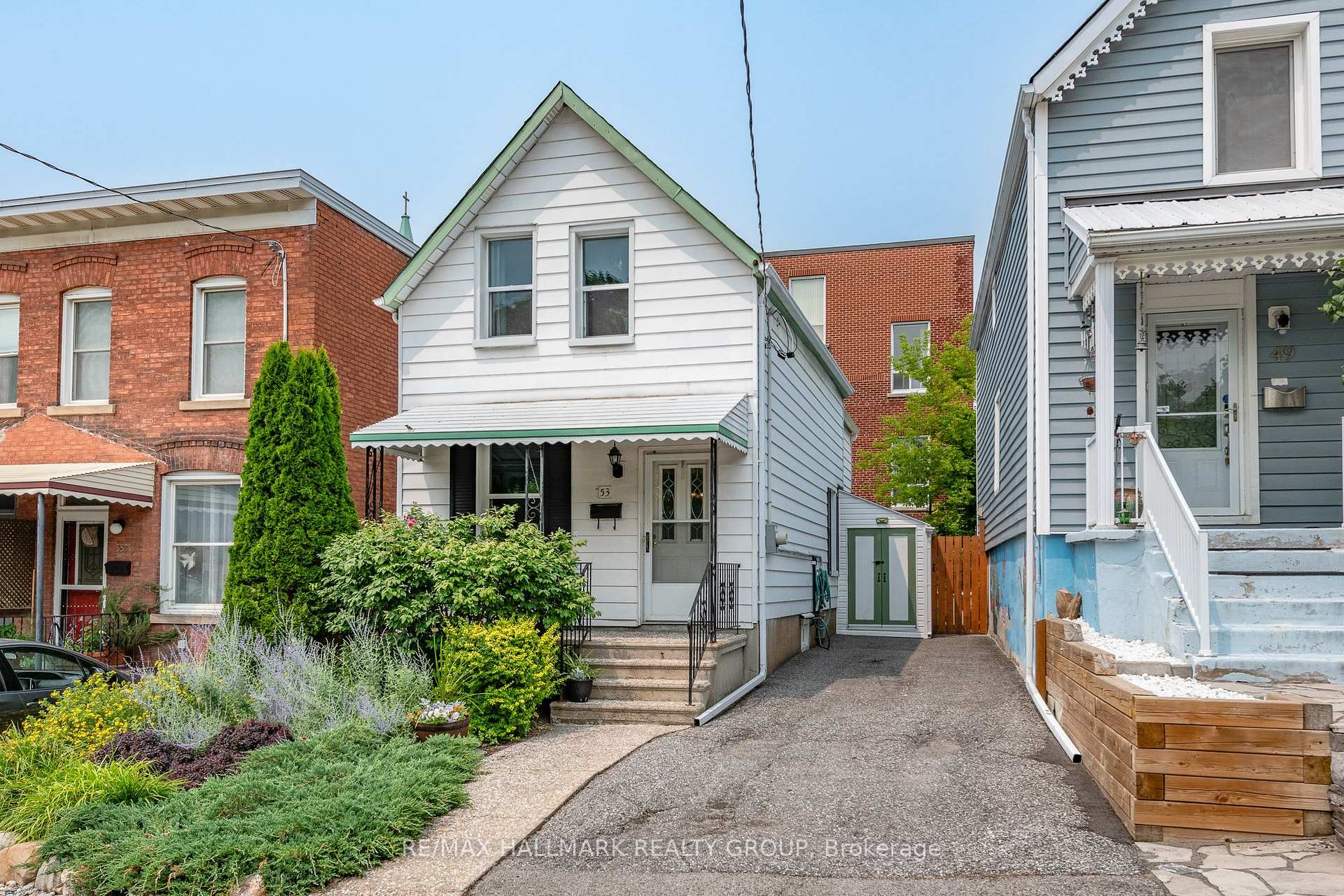Photo 2 of 53 Louisa Street, Ottawa, West Centre Town — HOMEH