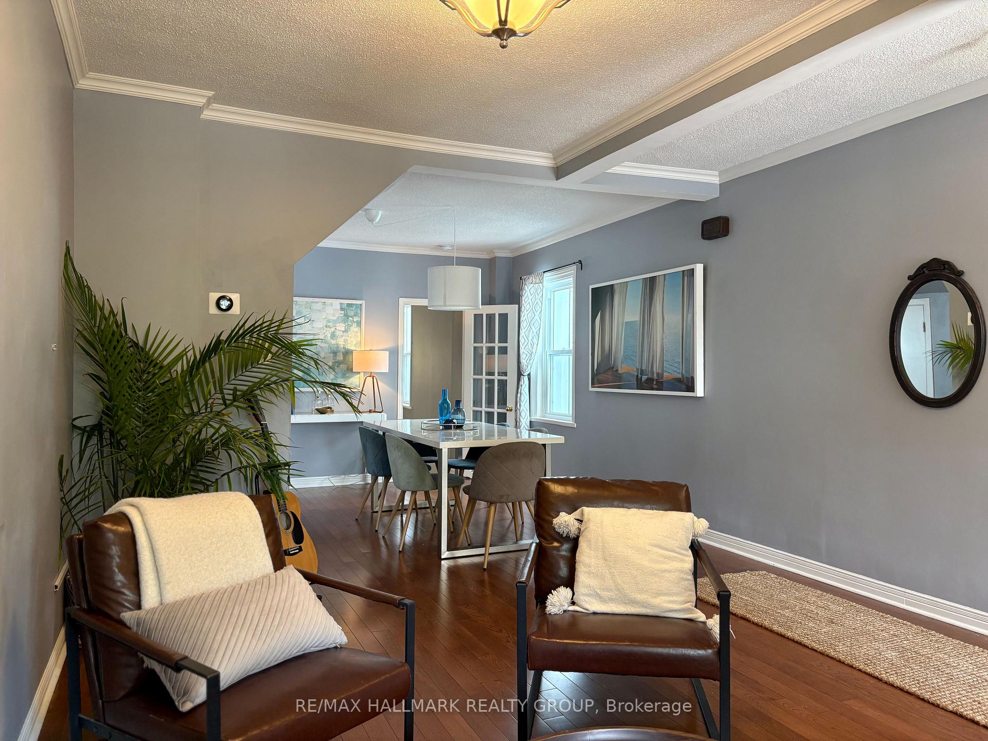 Photo 6 of 53 Louisa Street, Ottawa, West Centre Town — HOMEH