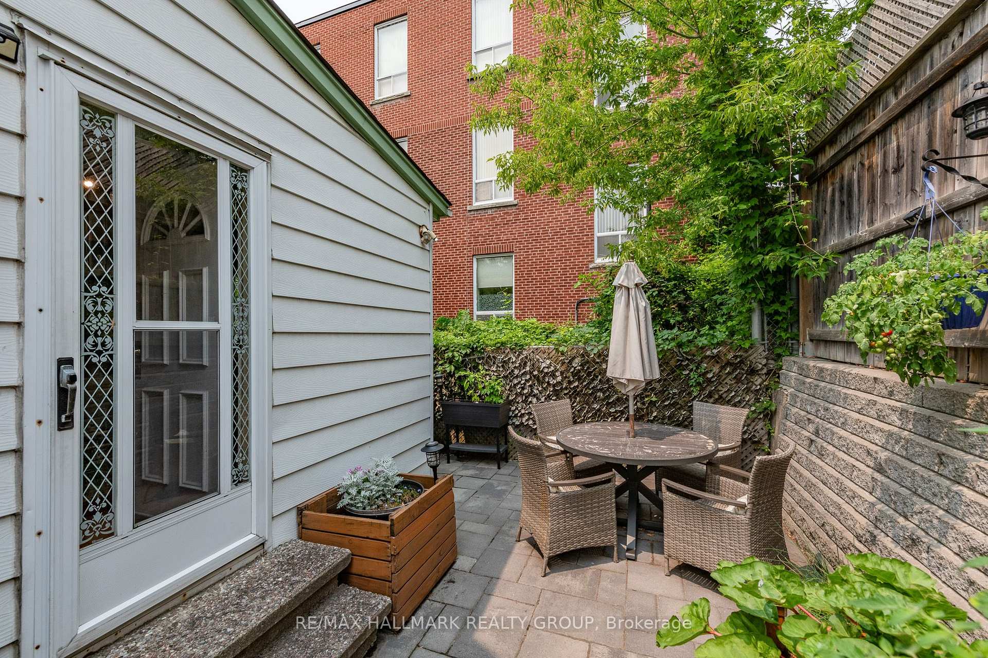 Photo 30 of 53 Louisa Street, Ottawa, West Centre Town — HOMEH