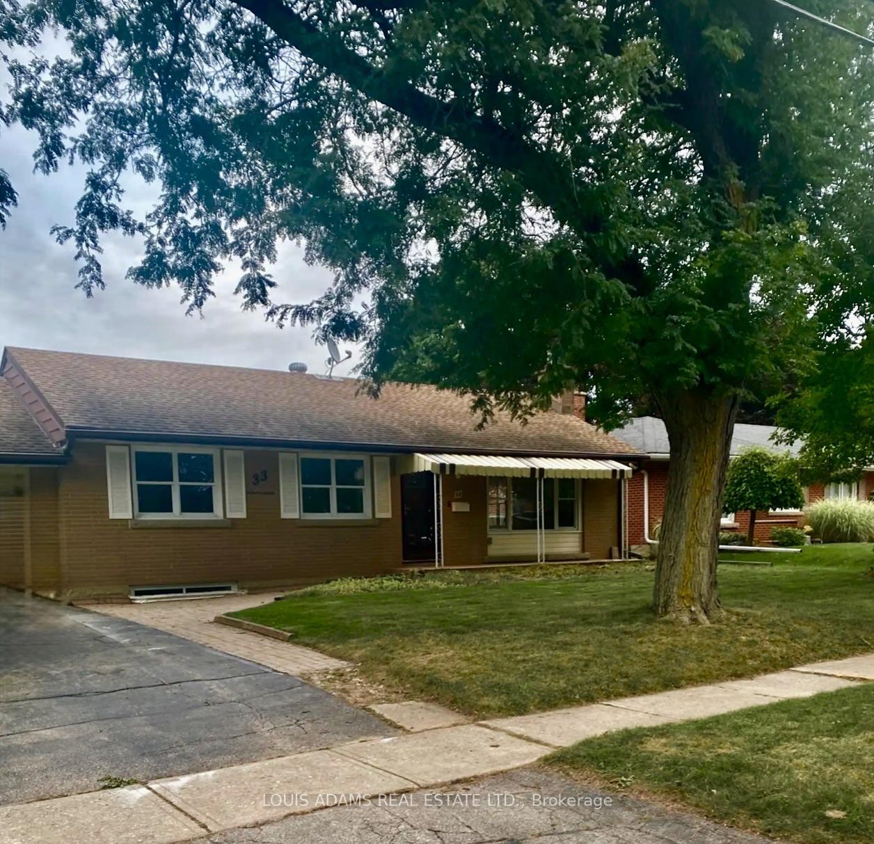 Photo 2 of 33 Elginfield Drive, Guelph, Grange Road — HOMEH