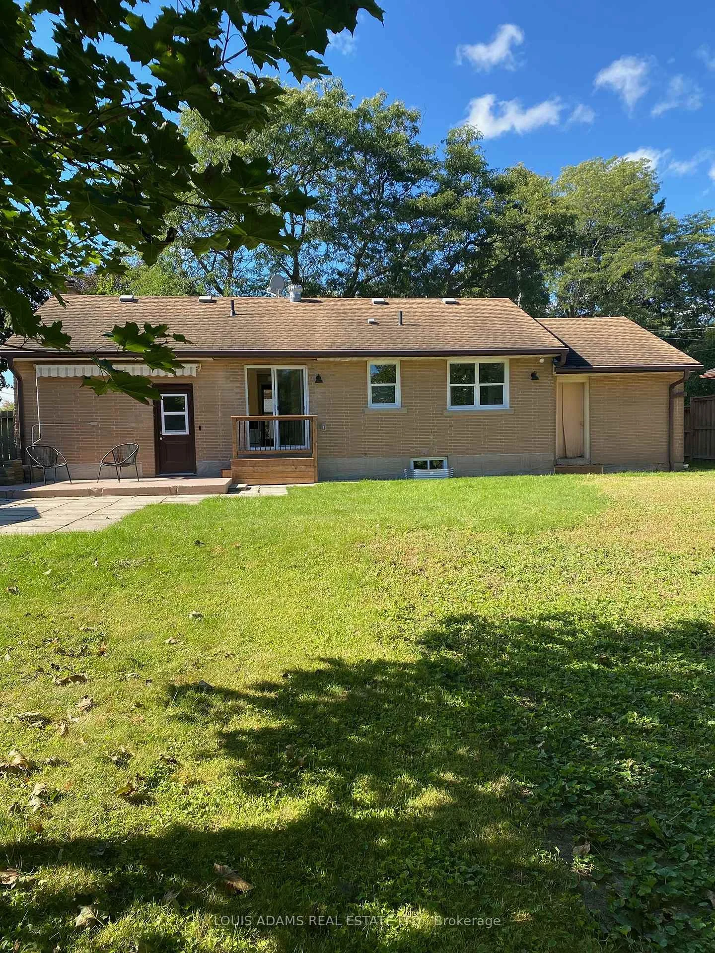 Photo 19 of 33 Elginfield Drive, Guelph, Grange Road — HOMEH