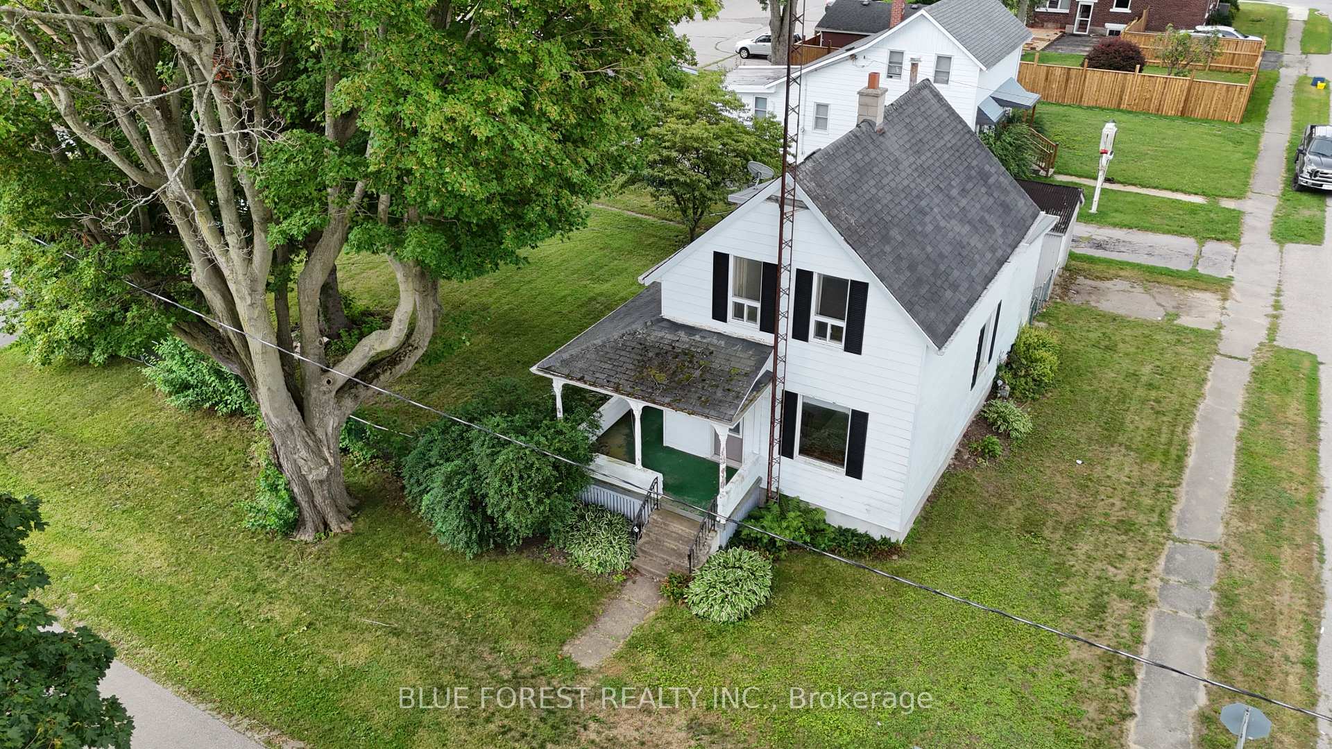 Photo 36 of 248 Ridout Street, West Elgin, Rodney — HOMEH