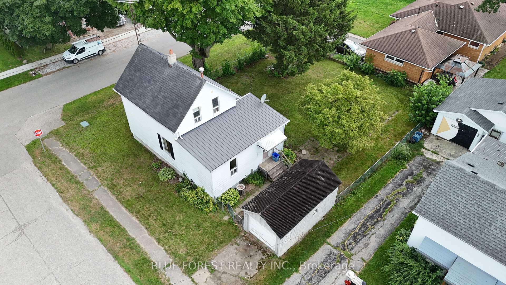 Photo 40 of 248 Ridout Street, West Elgin, Rodney — HOMEH