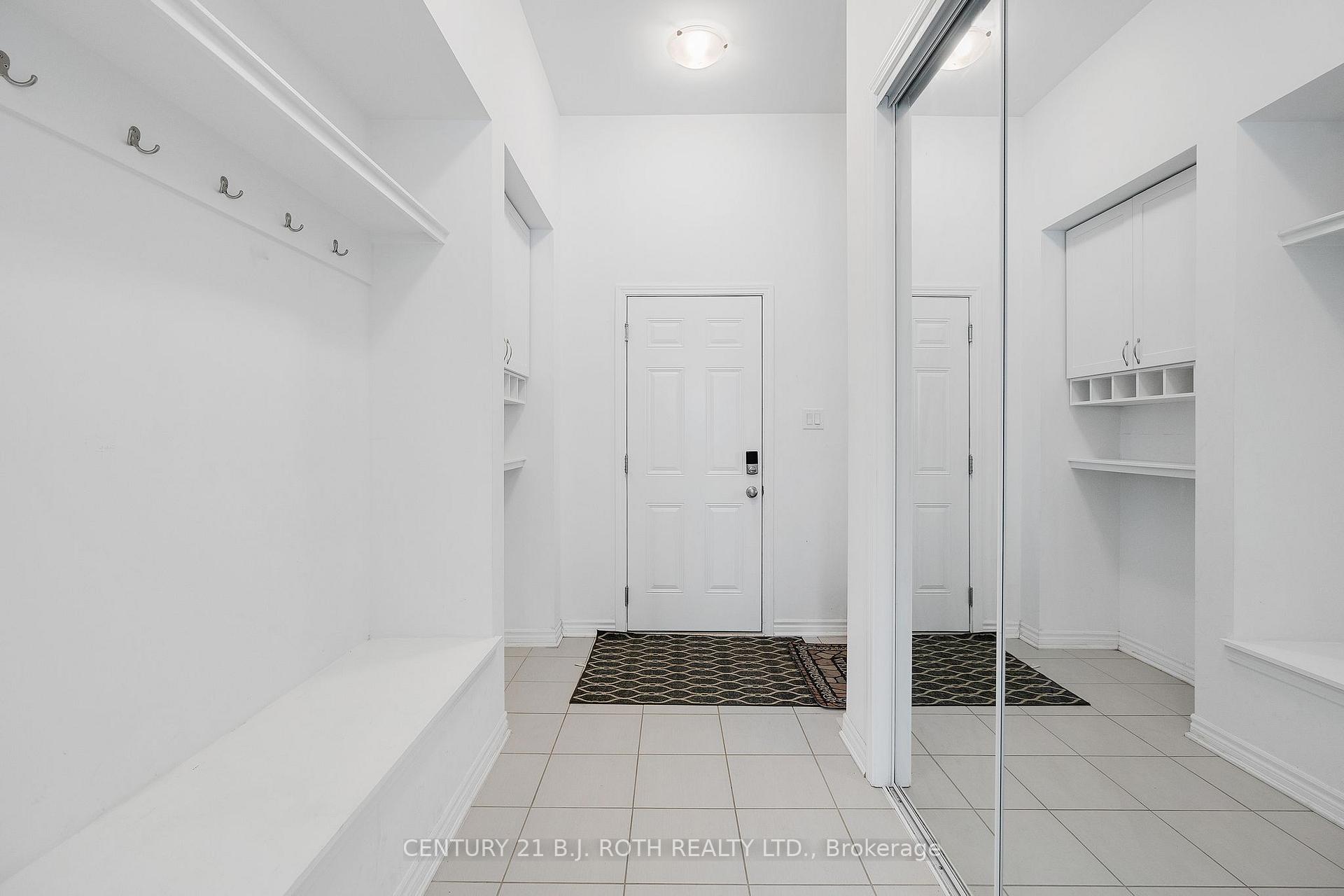Photo 17 of 22 Dyer Crescent, Bracebridge, Macaulay — HOMEH