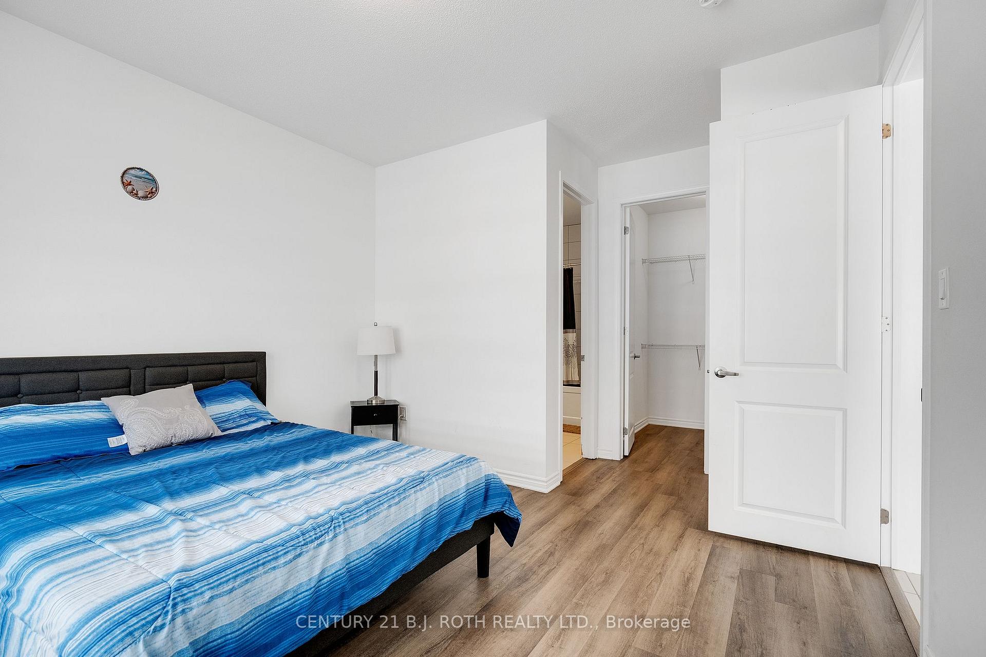 Photo 19 of 22 Dyer Crescent, Bracebridge, Macaulay — HOMEH