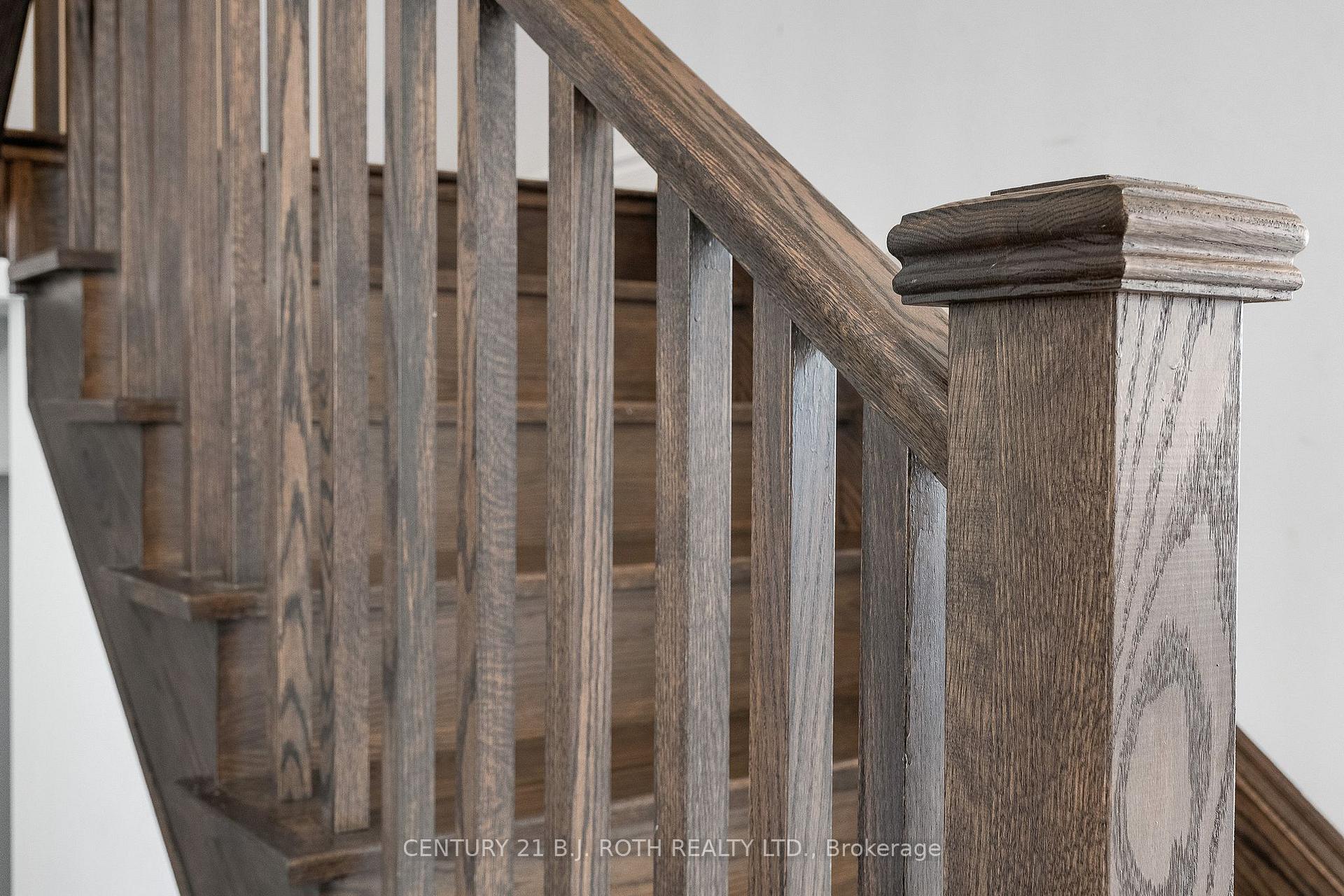 Photo 21 of 22 Dyer Crescent, Bracebridge, Macaulay — HOMEH