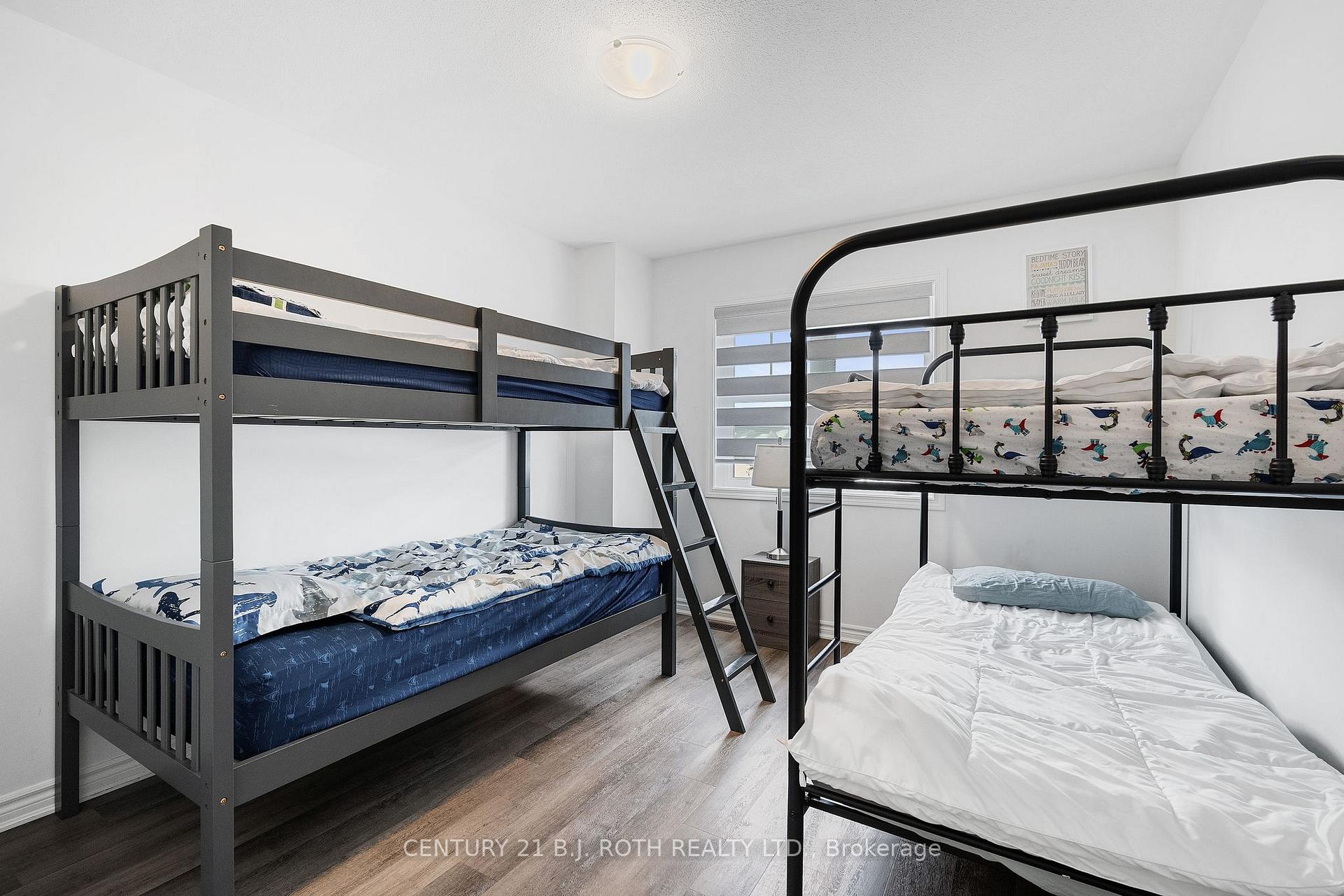 Photo 31 of 22 Dyer Crescent, Bracebridge, Macaulay — HOMEH