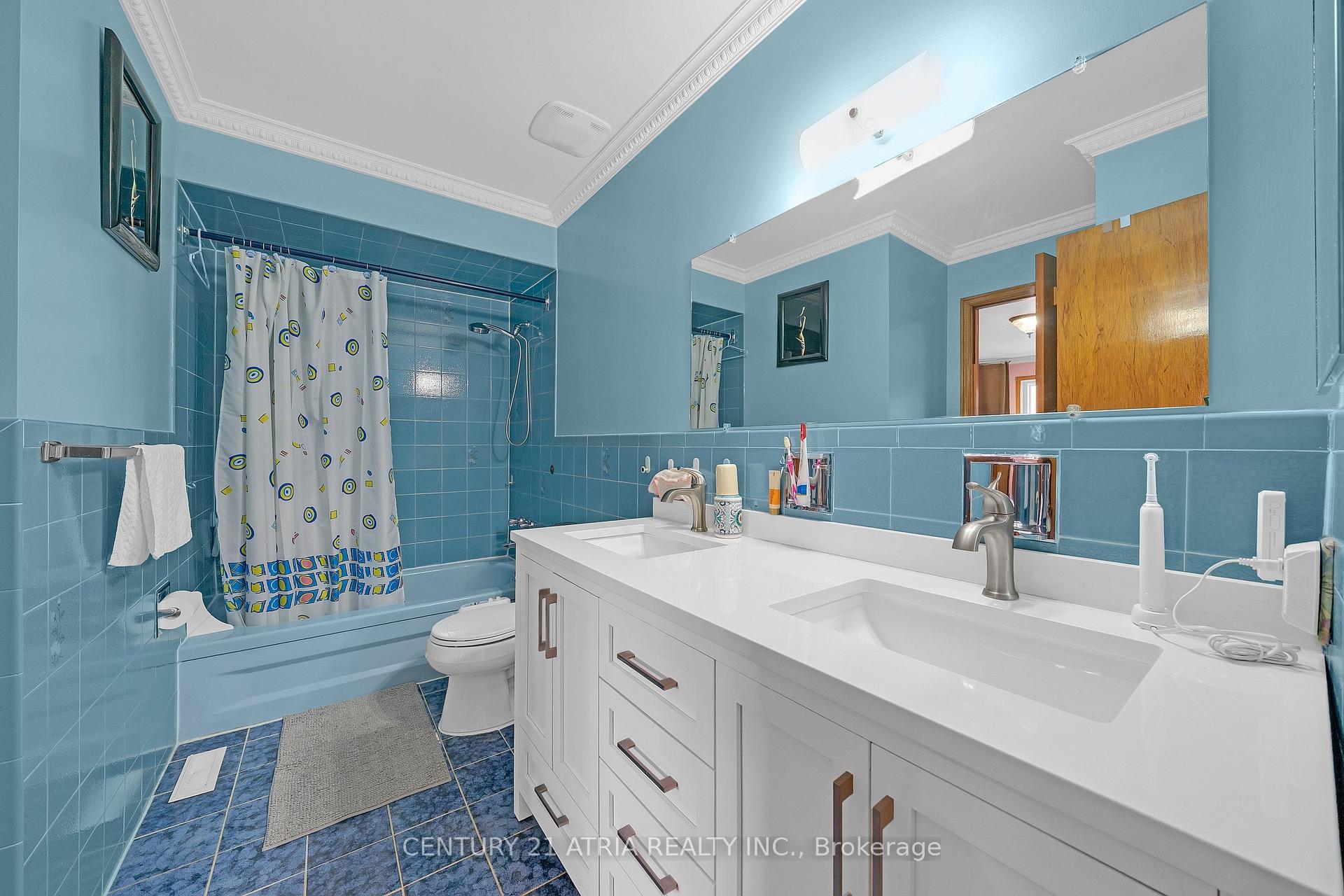 Photo 19 of 34 Sawmill Road, North York, Glenfield-Jane Heights — HOMEH