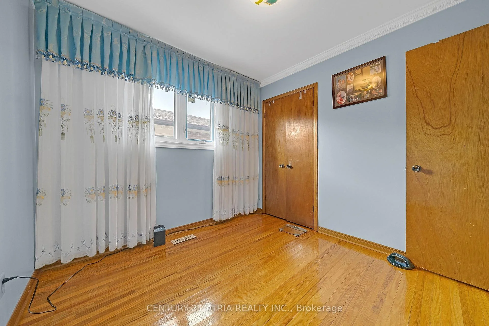 Photo 24 of 34 Sawmill Road, North York, Glenfield-Jane Heights — HOMEH