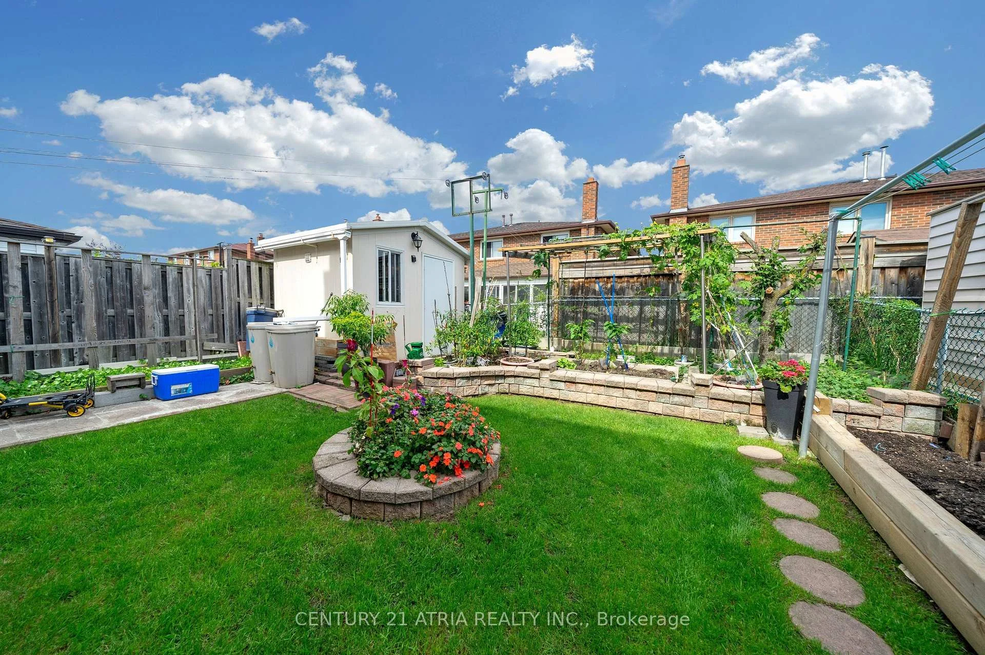 Photo 40 of 34 Sawmill Road, North York, Glenfield-Jane Heights — HOMEH
