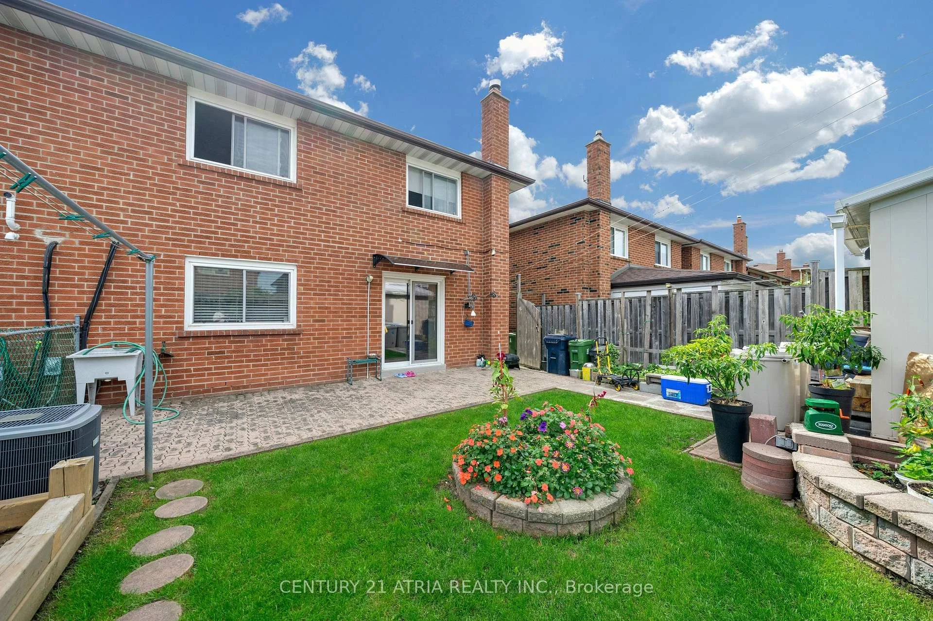 Photo 42 of 34 Sawmill Road, North York, Glenfield-Jane Heights — HOMEH