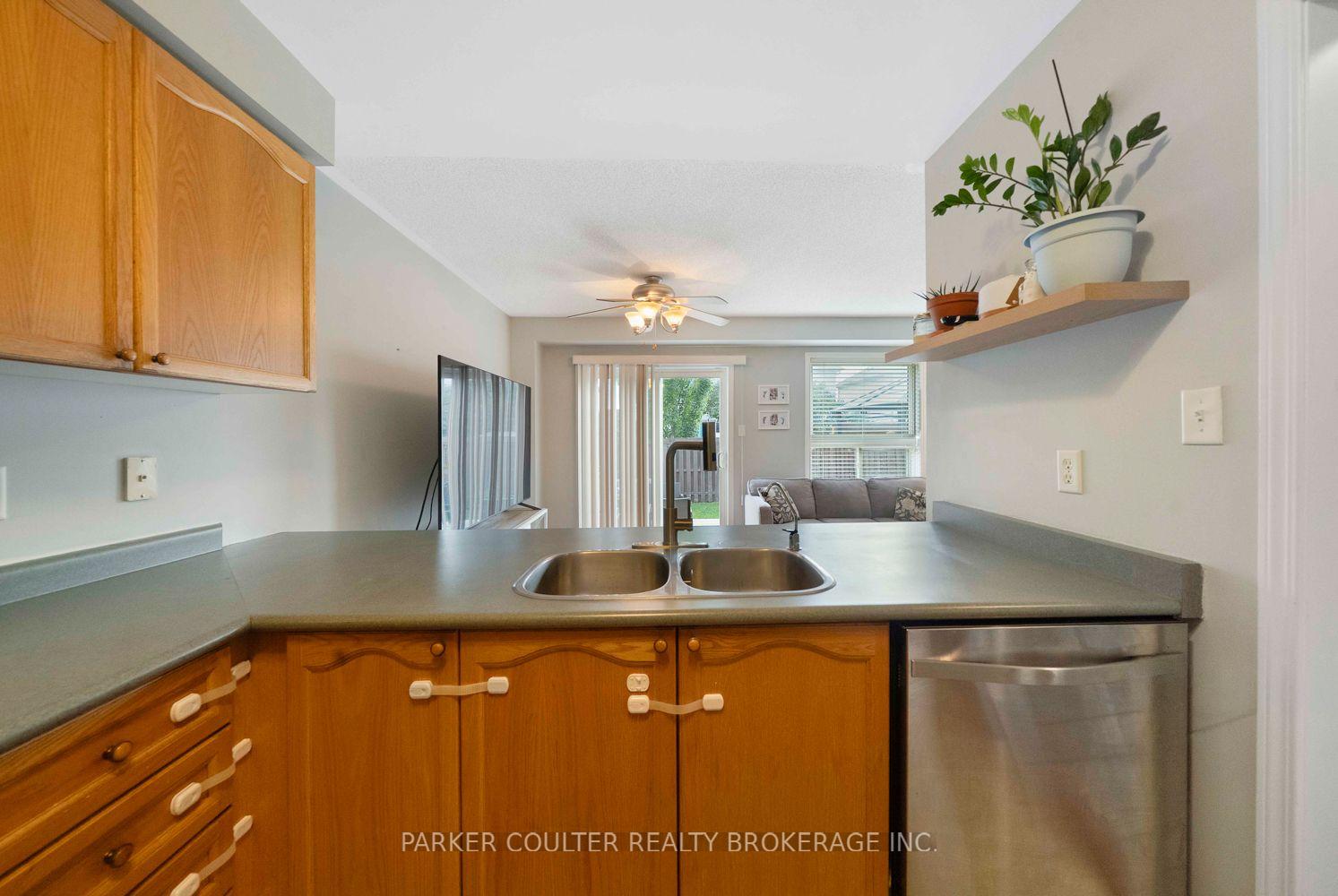 Photo 12 of 46 Coleman Drive, Barrie, Edgehill Drive — HOMEH