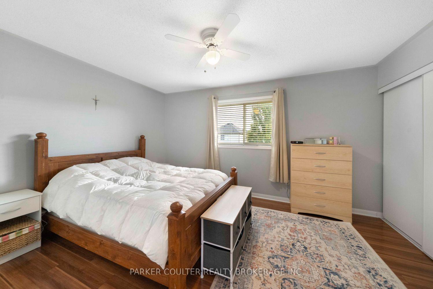 Photo 16 of 46 Coleman Drive, Barrie, Edgehill Drive — HOMEH