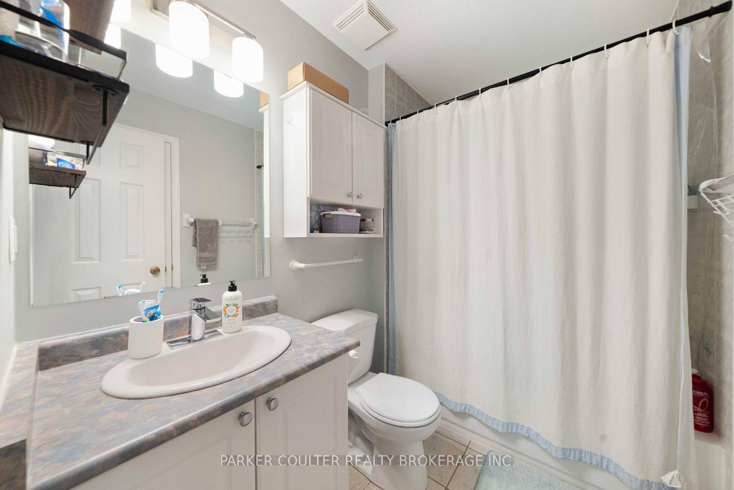 Photo 25 of 46 Coleman Drive, Barrie, Edgehill Drive — HOMEH