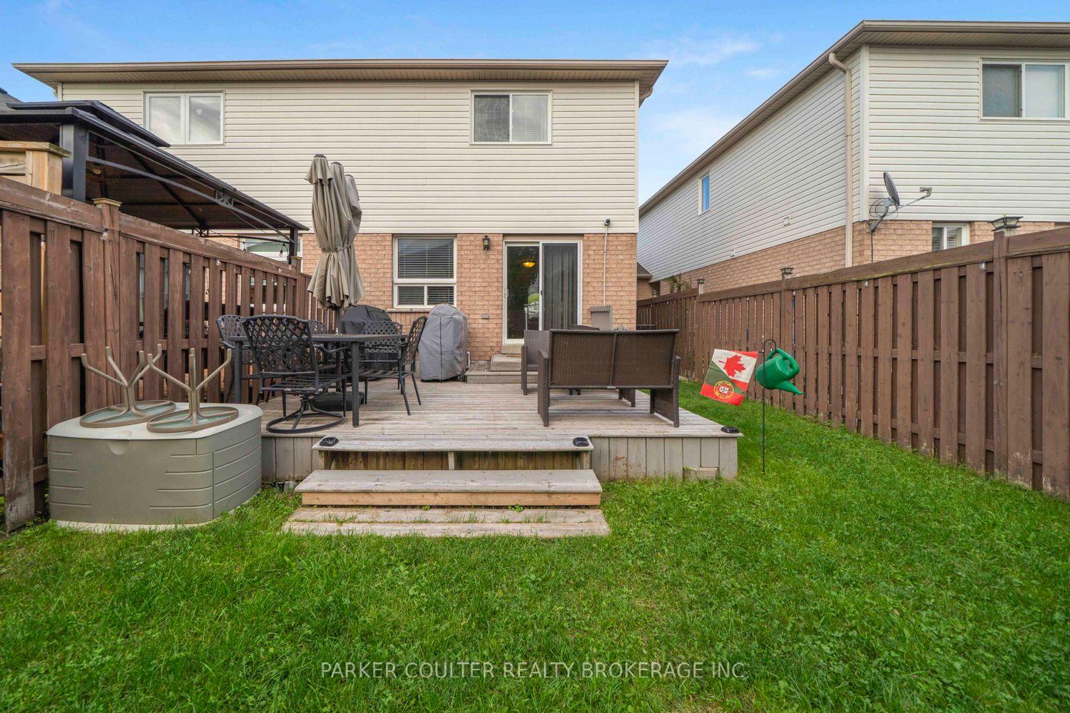 Photo 32 of 46 Coleman Drive, Barrie, Edgehill Drive — HOMEH