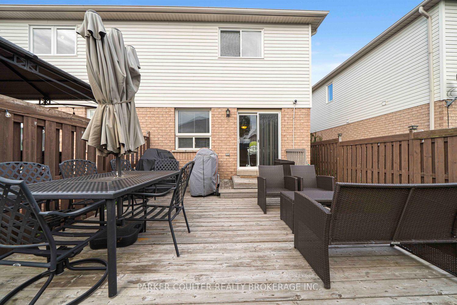 Photo 35 of 46 Coleman Drive, Barrie, Edgehill Drive — HOMEH