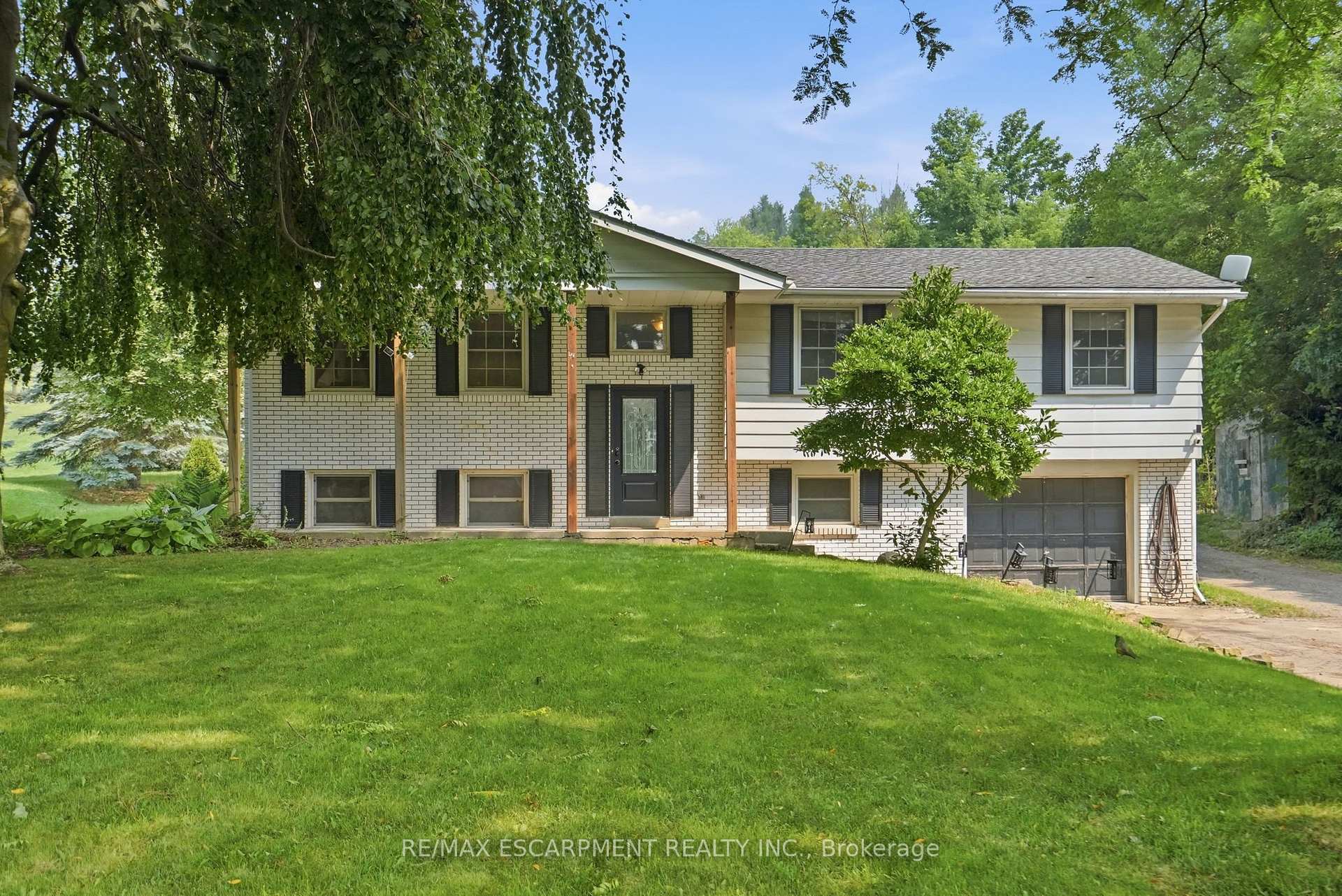 Photo of 1311 Concession 6 Road