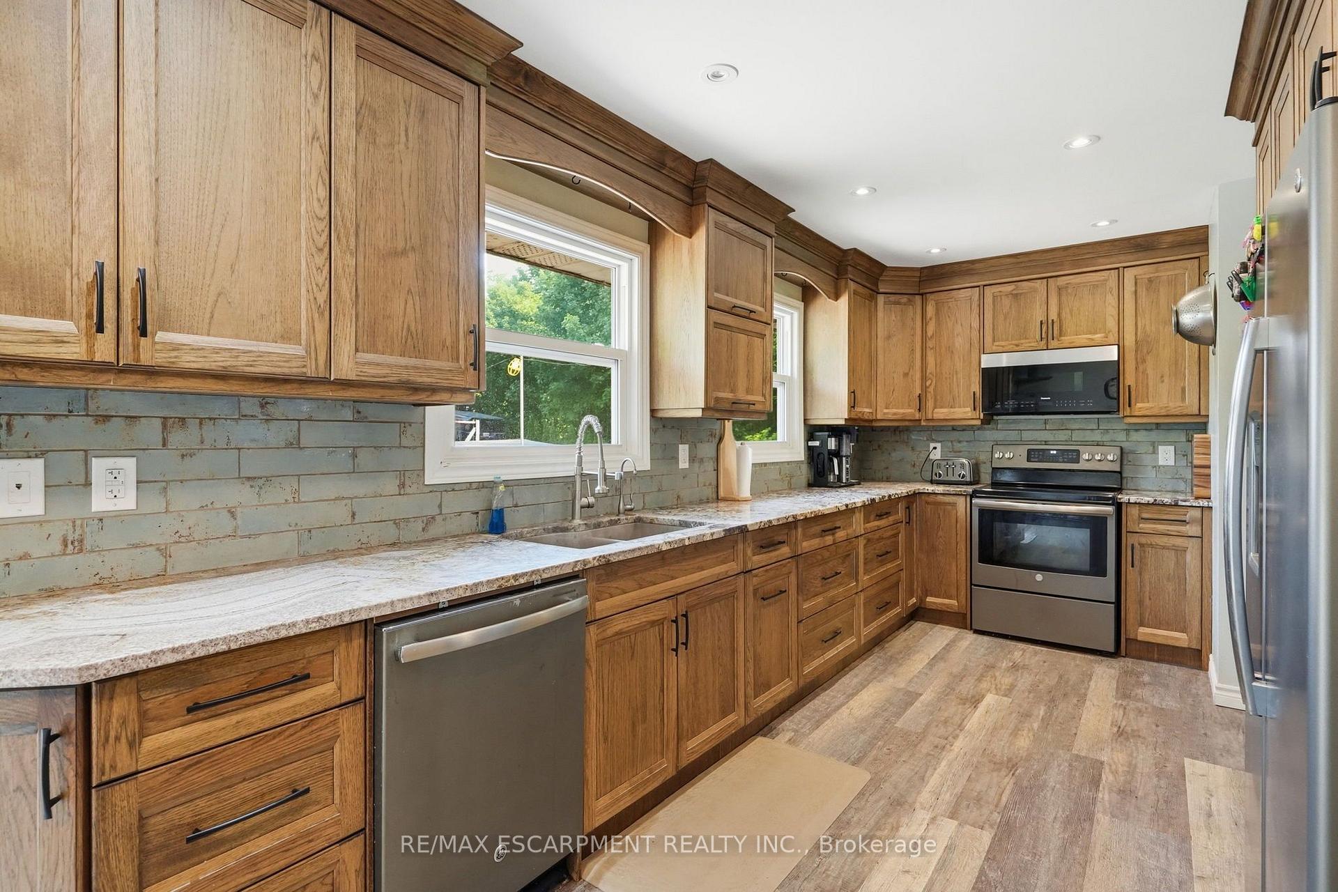 Photo 8 of 1311 Concession 6 Road, Hamilton, Rural Flamborough — HOMEH