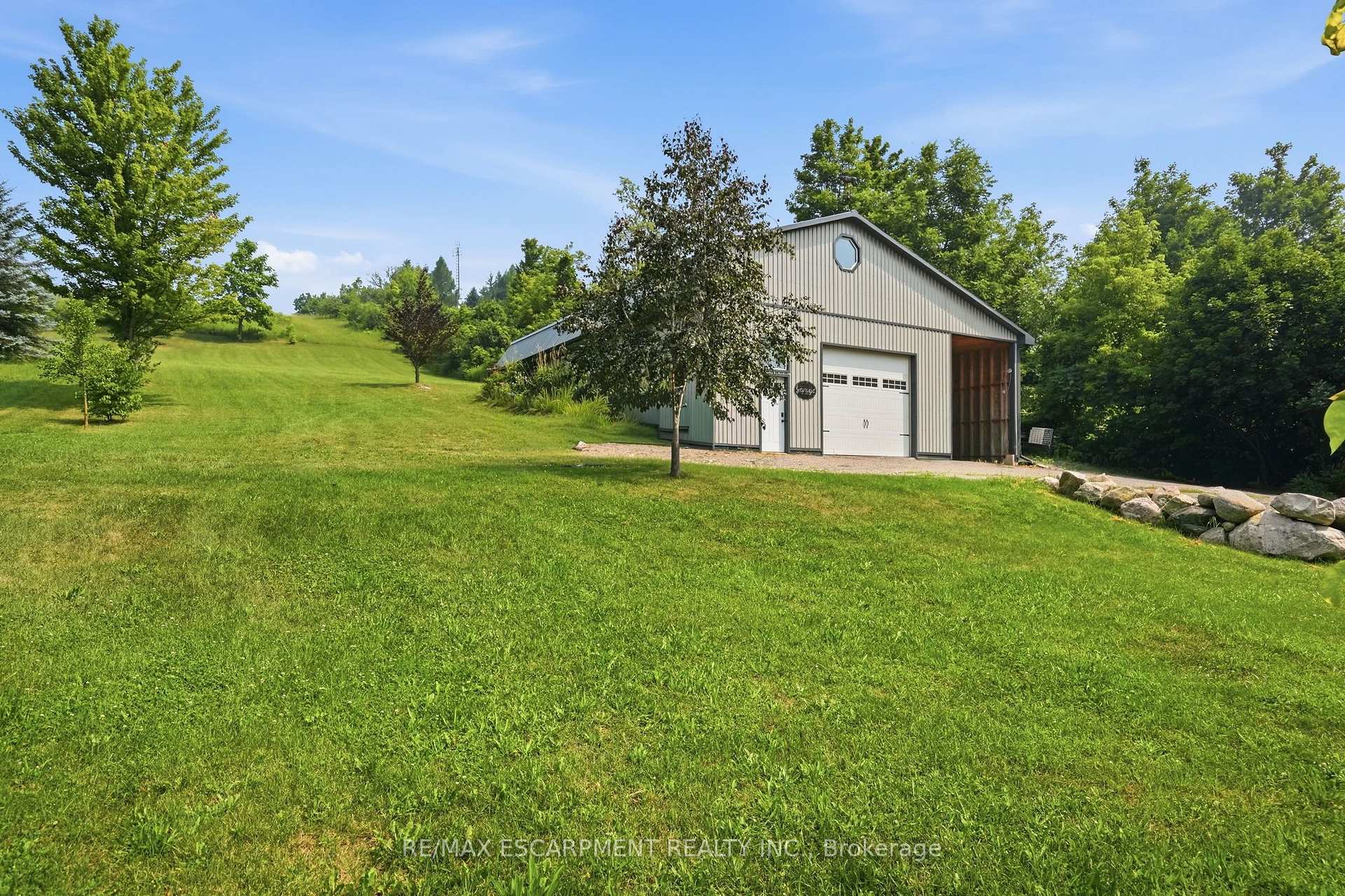 Photo 38 of 1311 Concession 6 Road, Hamilton, Rural Flamborough — HOMEH