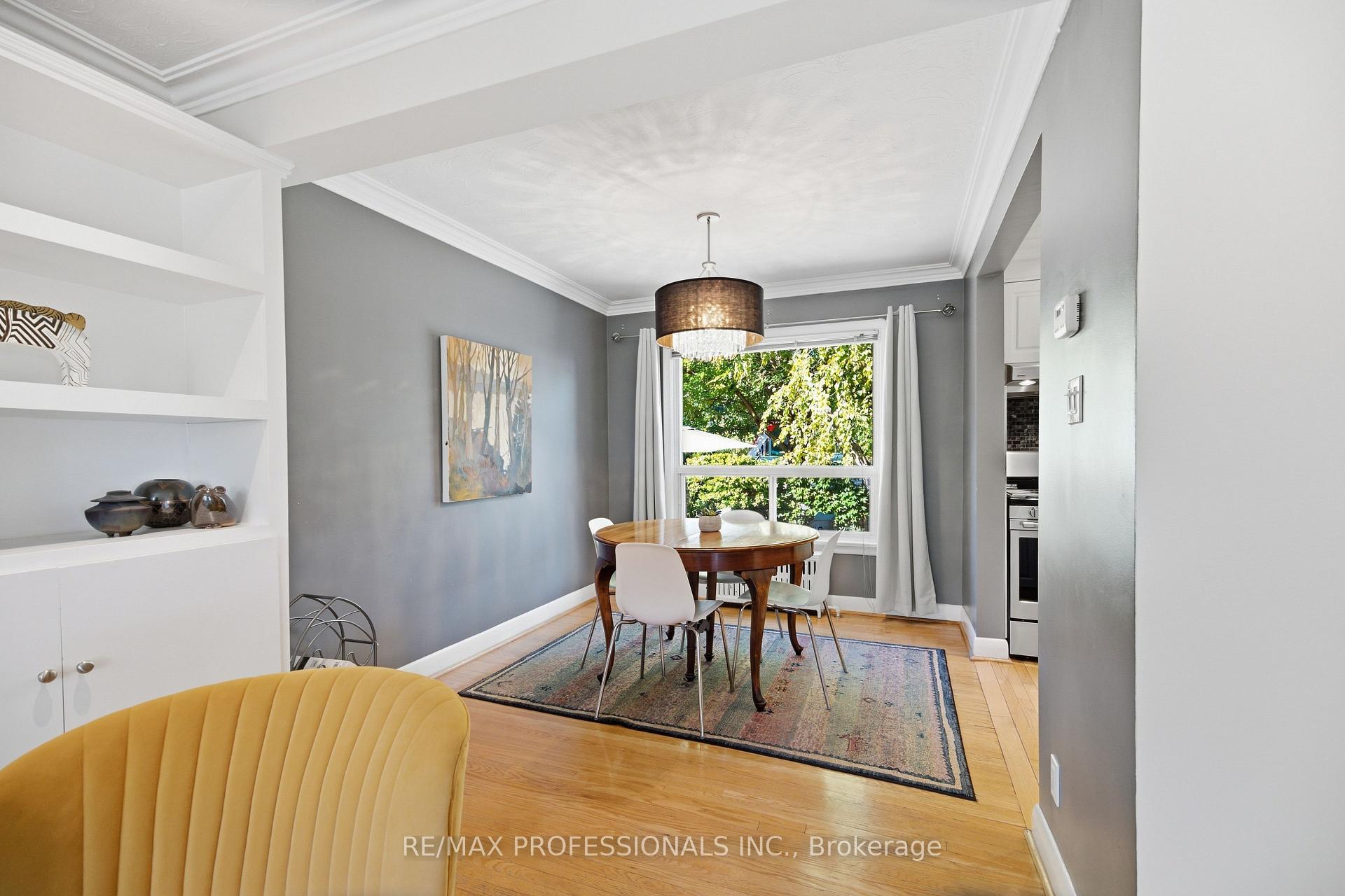 Photo 7 of 60 Fernalroy Boulevard, Etobicoke, Stonegate-Queensway — HOMEH