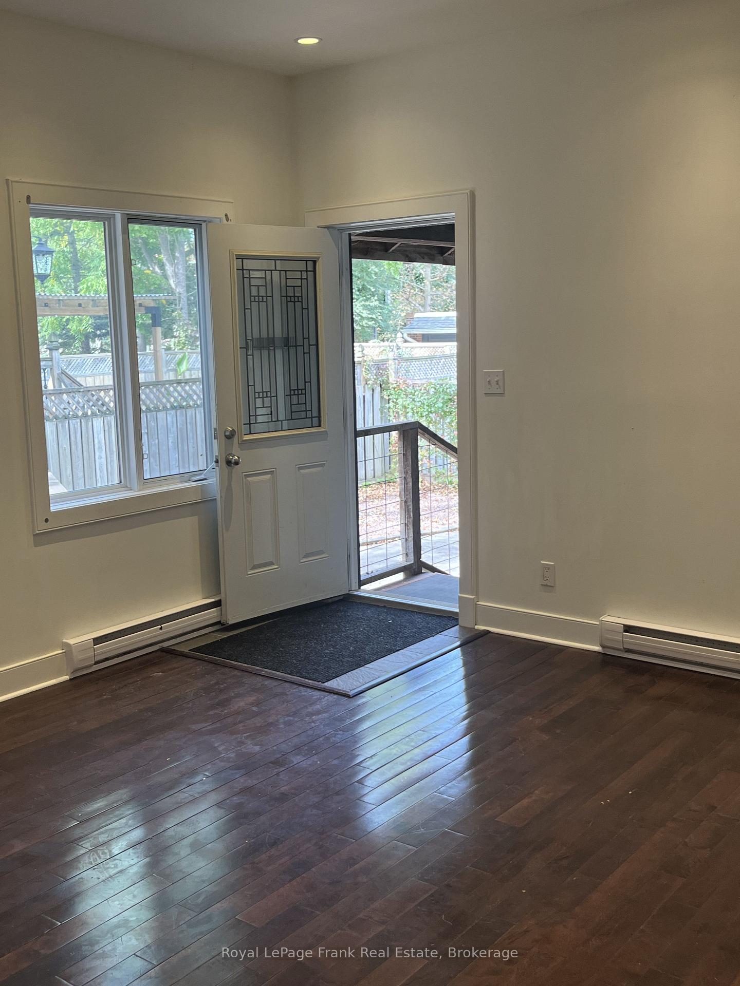Photo 5 of 210 Mcdonnel Street, Peterborough, Town Ward 3 — HOMEH