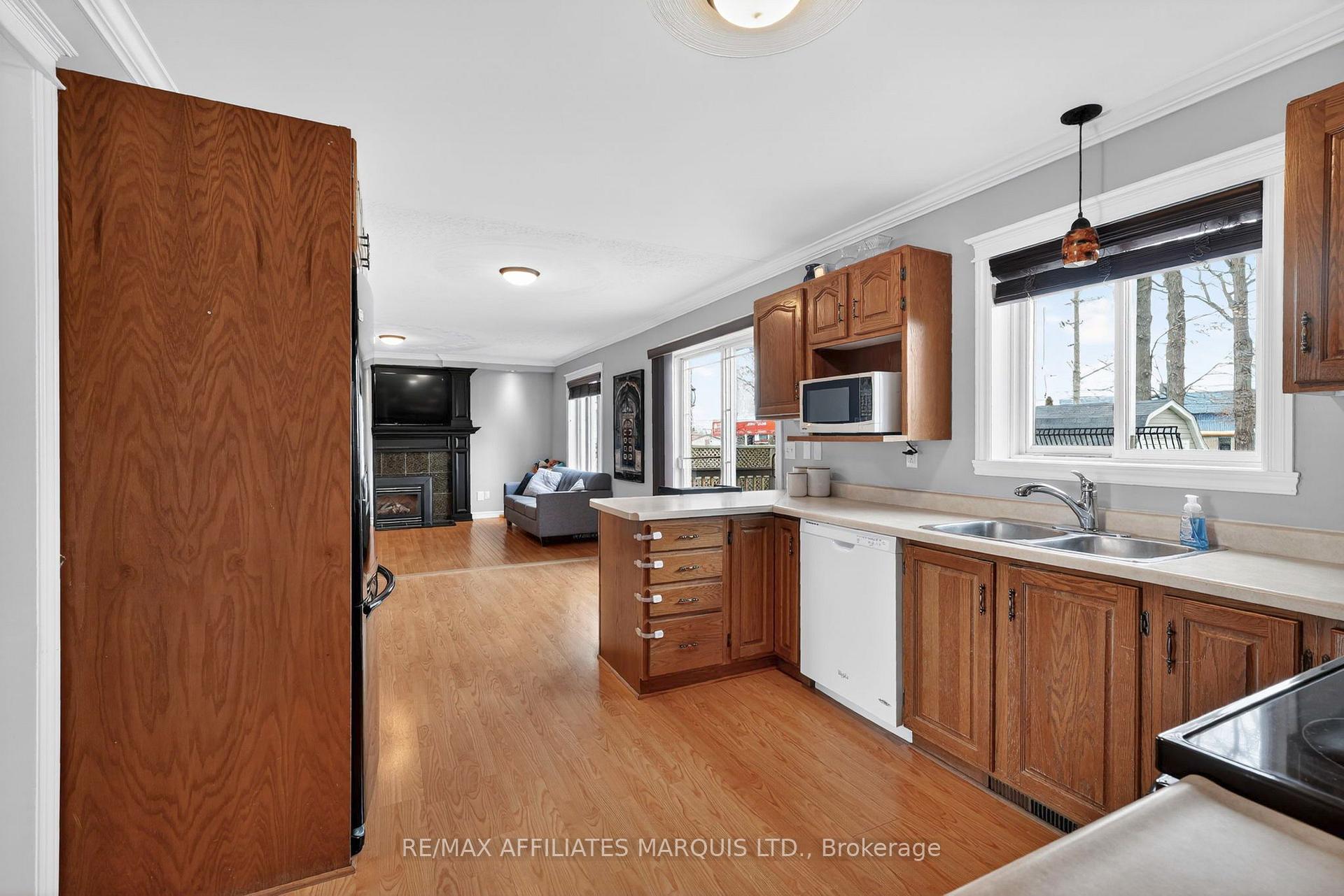 Photo 13 of 1337 Patricia Place, Cornwall, Cornwall — HOMEH