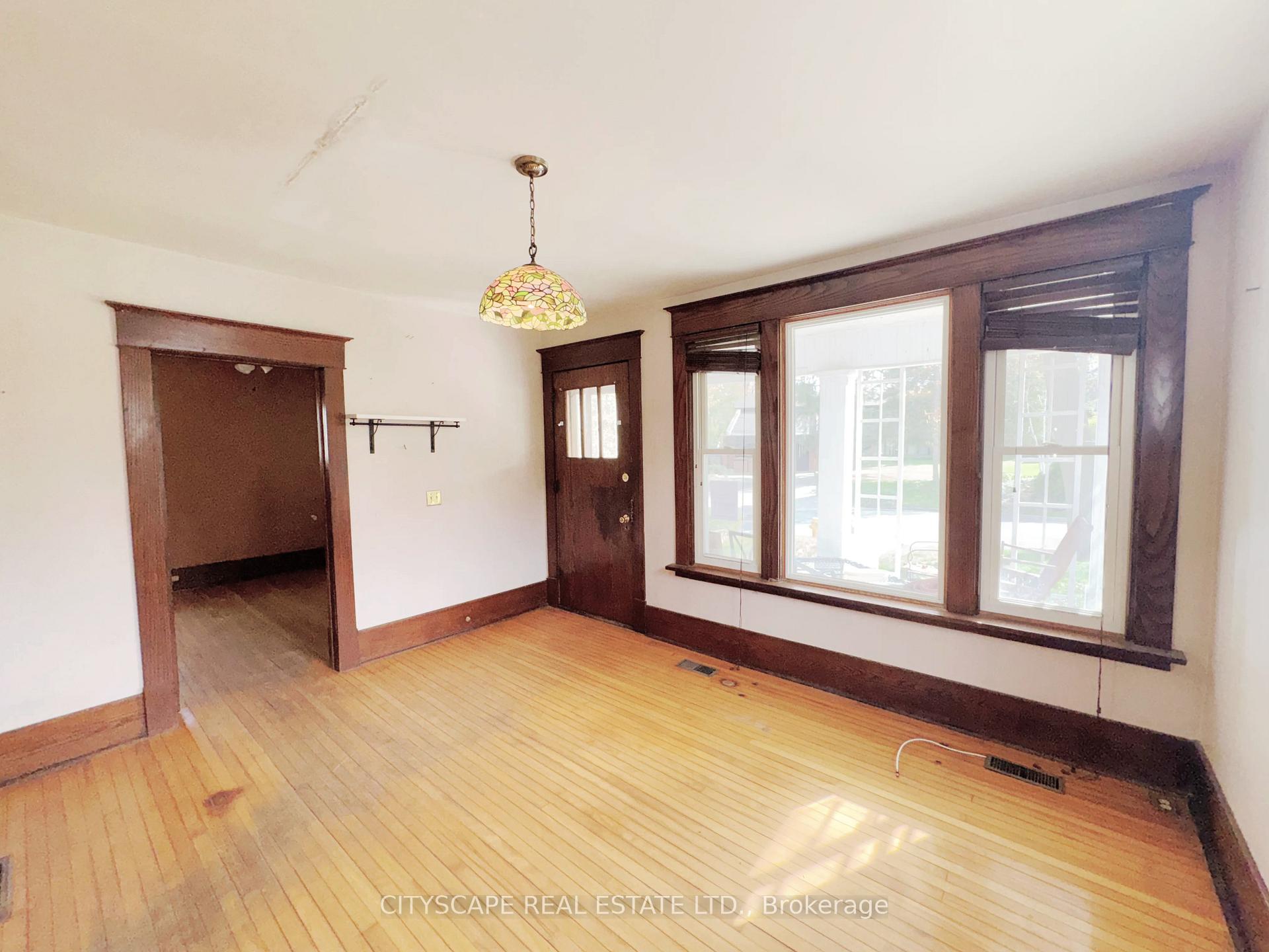Photo 6 of 15 Humberstone Avenue, Brantford, Echo Place — HOMEH