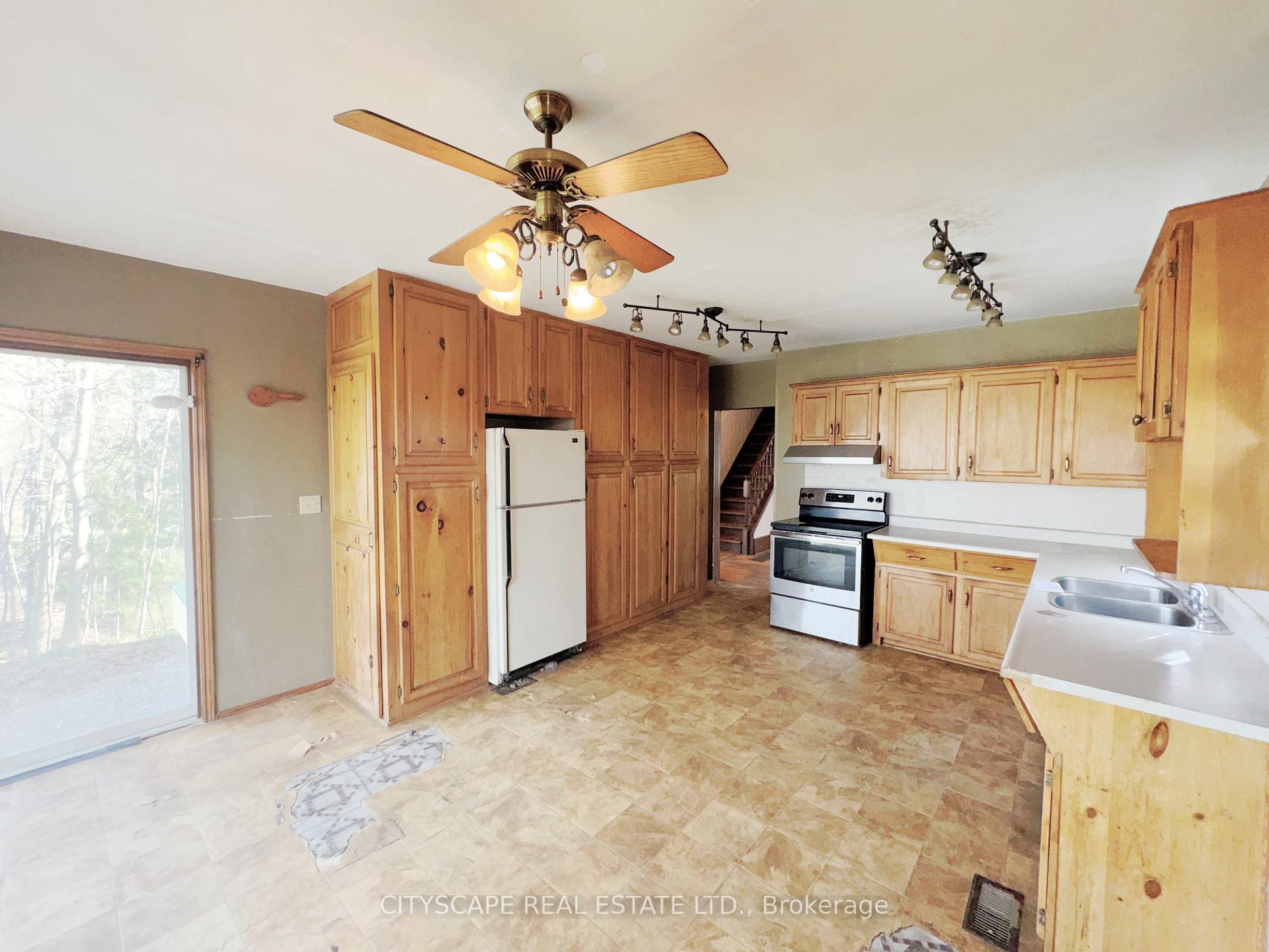 Photo 12 of 15 Humberstone Avenue, Brantford, Echo Place — HOMEH