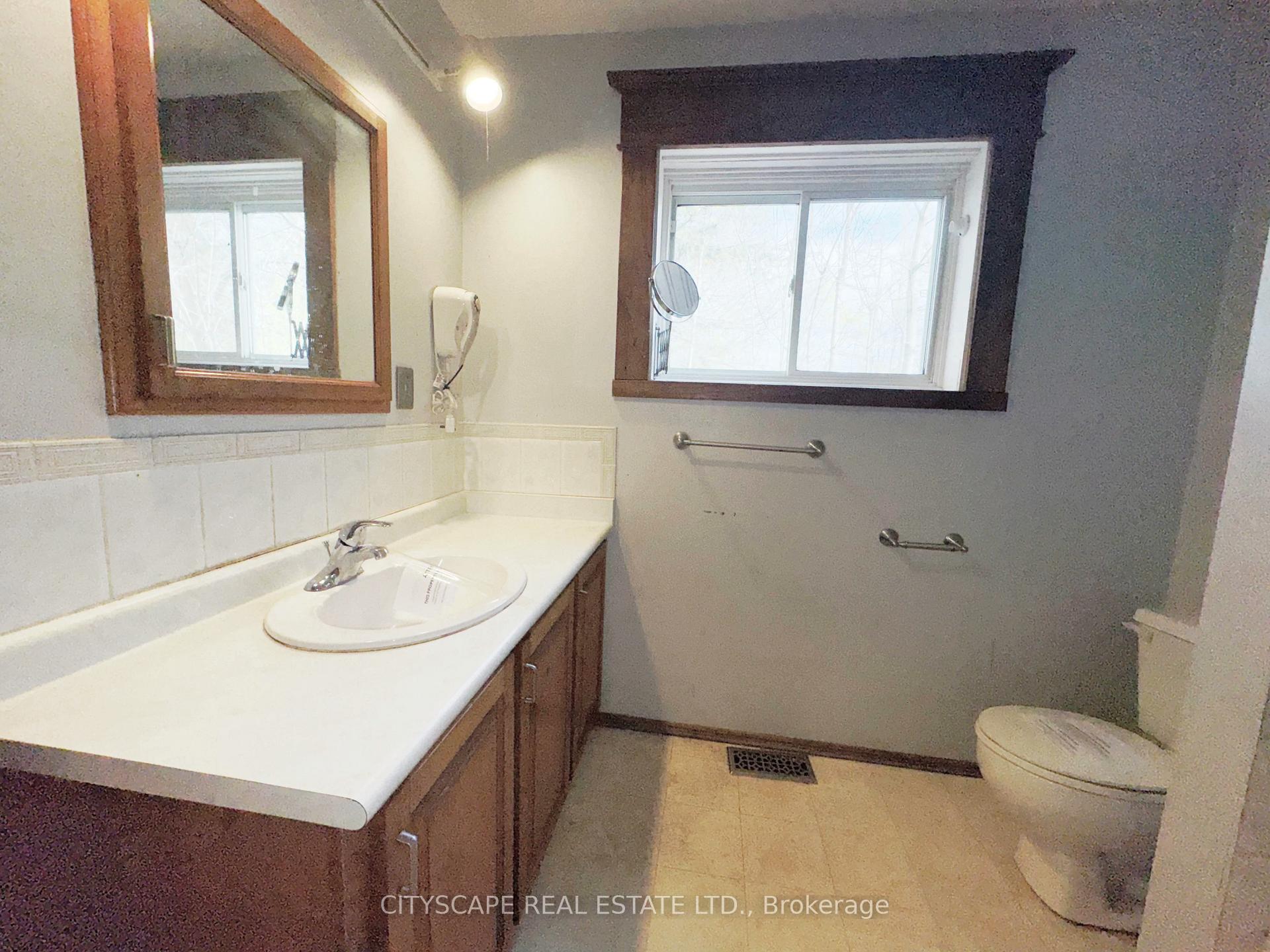 Photo 19 of 15 Humberstone Avenue, Brantford, Echo Place — HOMEH