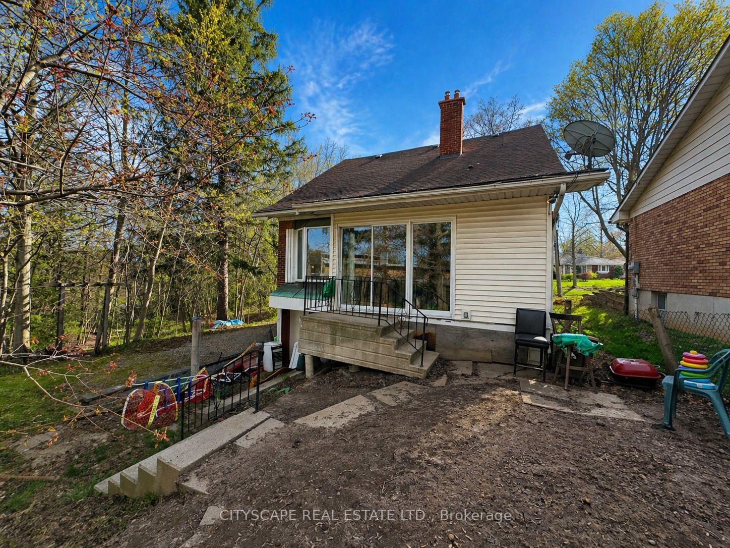 Photo 42 of 15 Humberstone Avenue, Brantford, Echo Place — HOMEH