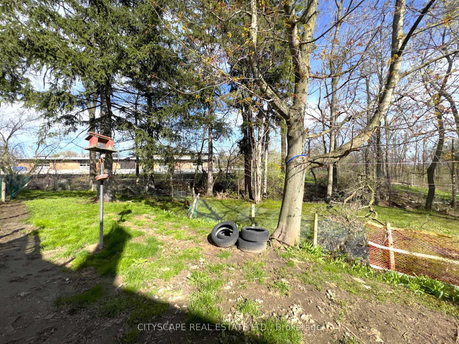 Photo 43 of 15 Humberstone Avenue, Brantford, Echo Place — HOMEH